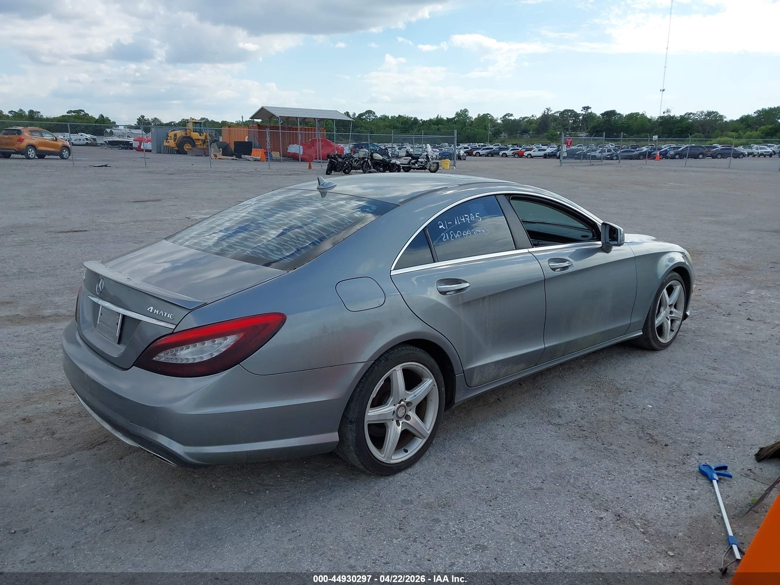 MERCEDES-BENZ CLS image 4