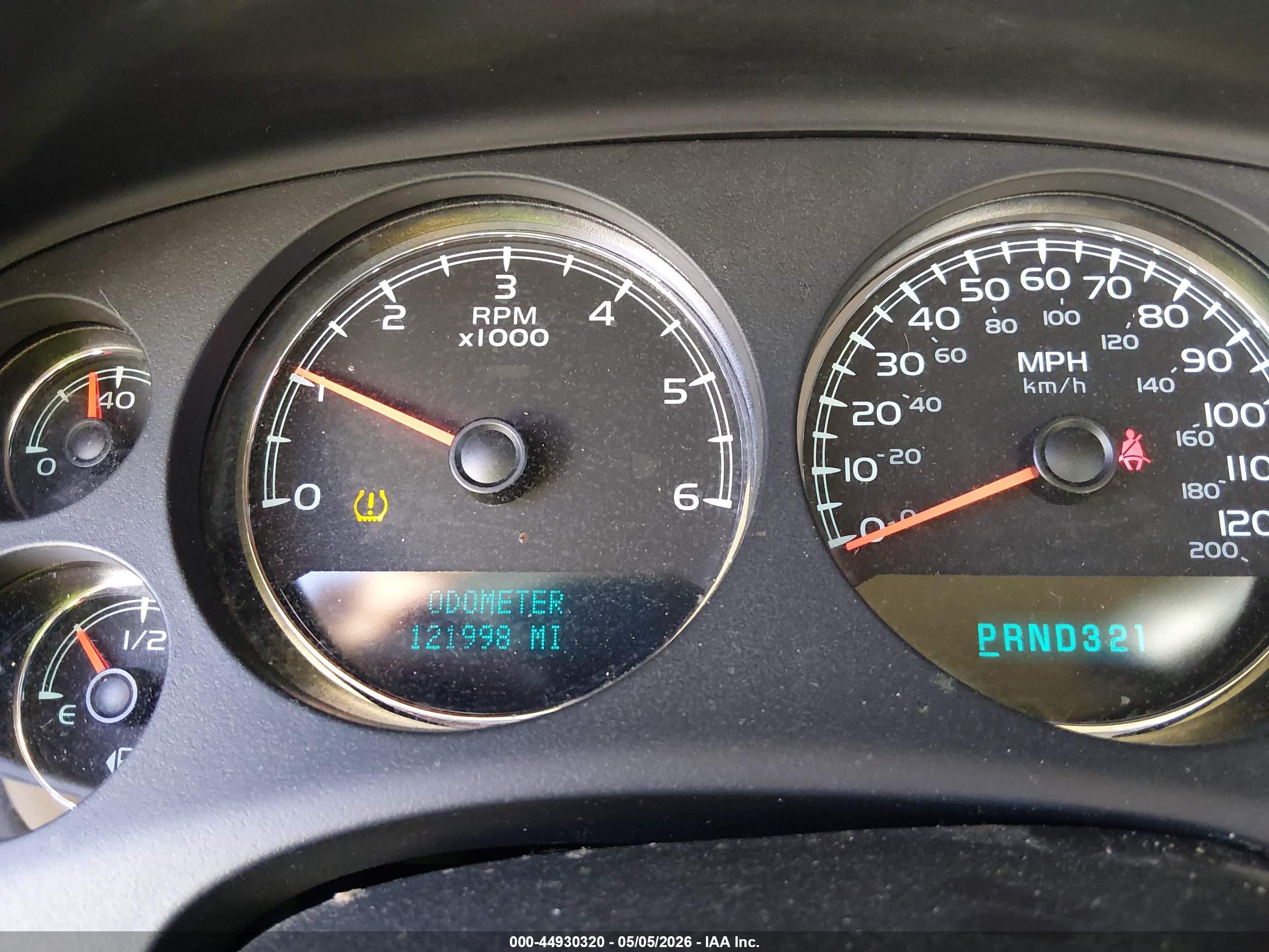 CHEVROLET TAHOE image 7