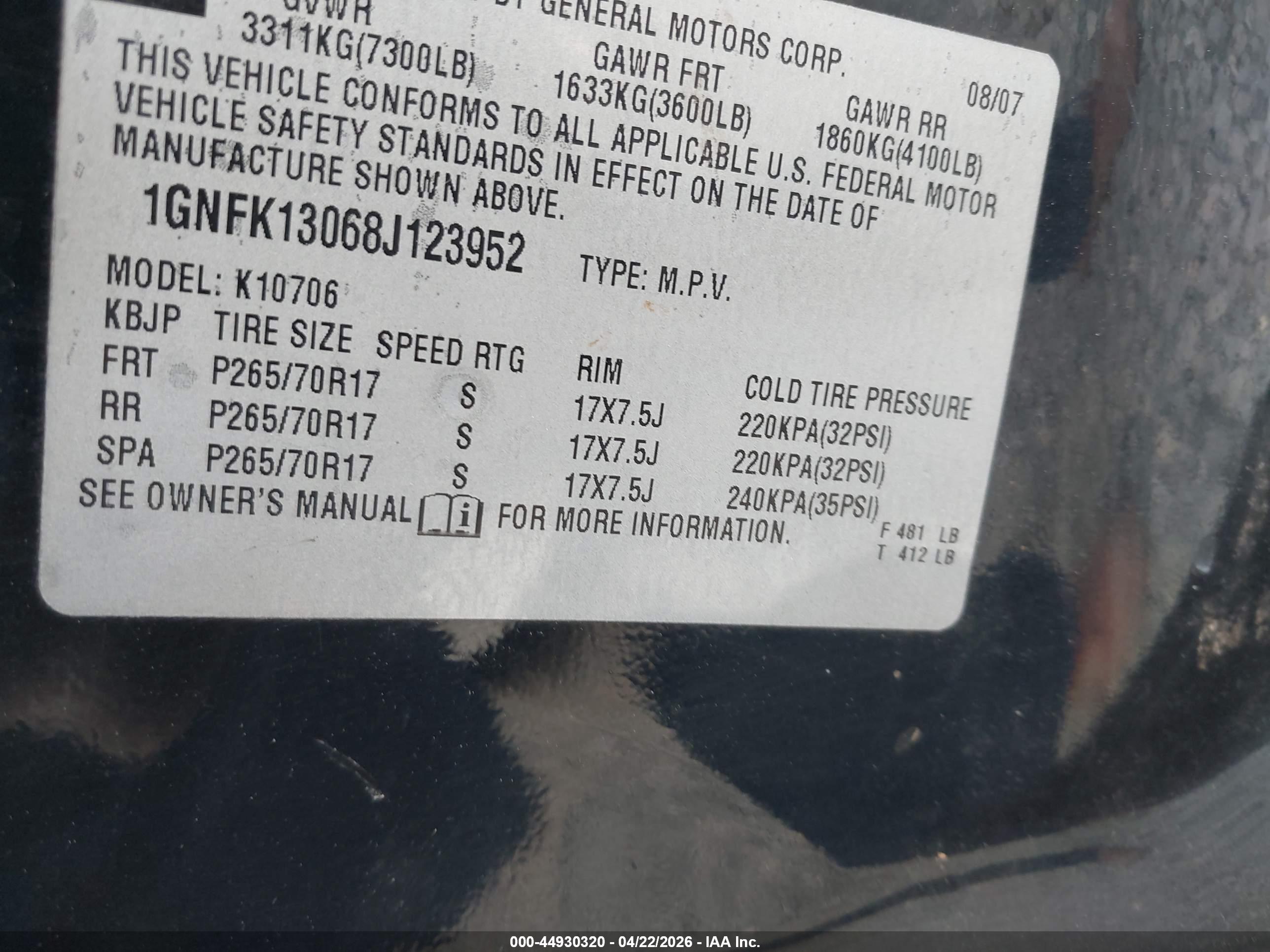 CHEVROLET TAHOE image 9