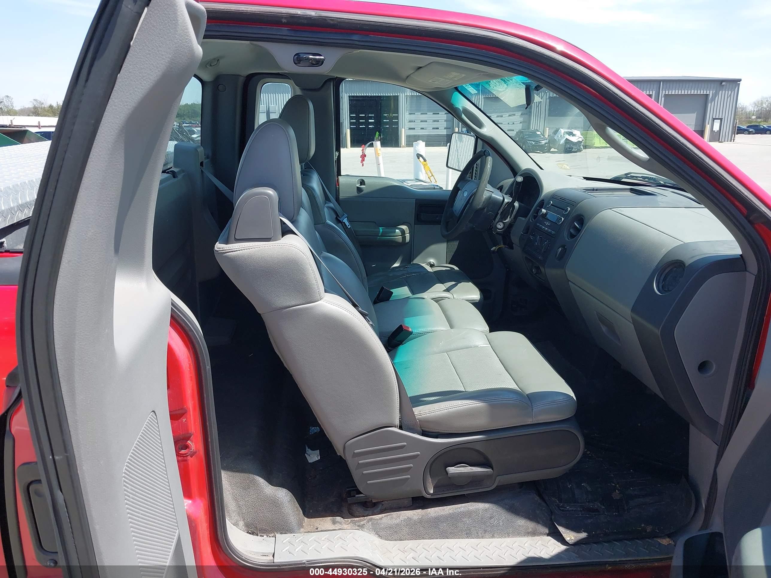 FORD F-150 image 8