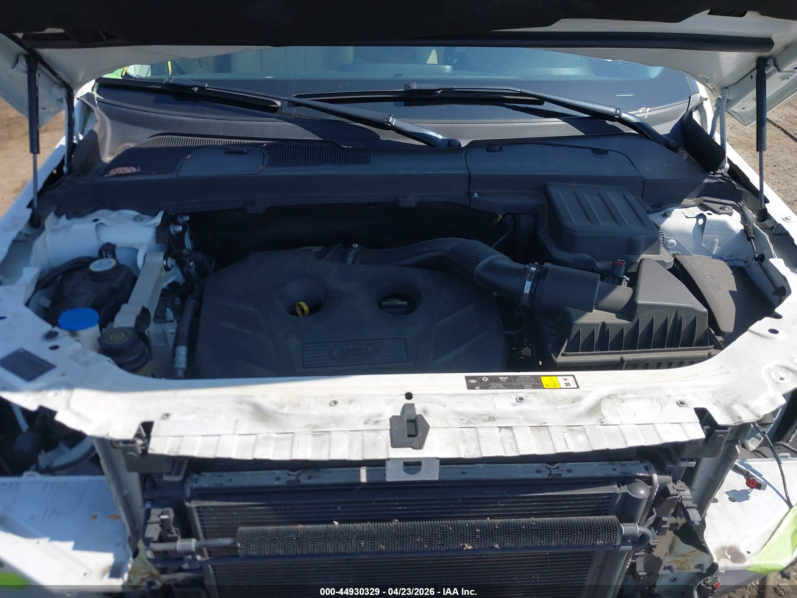 LAND ROVER image 10