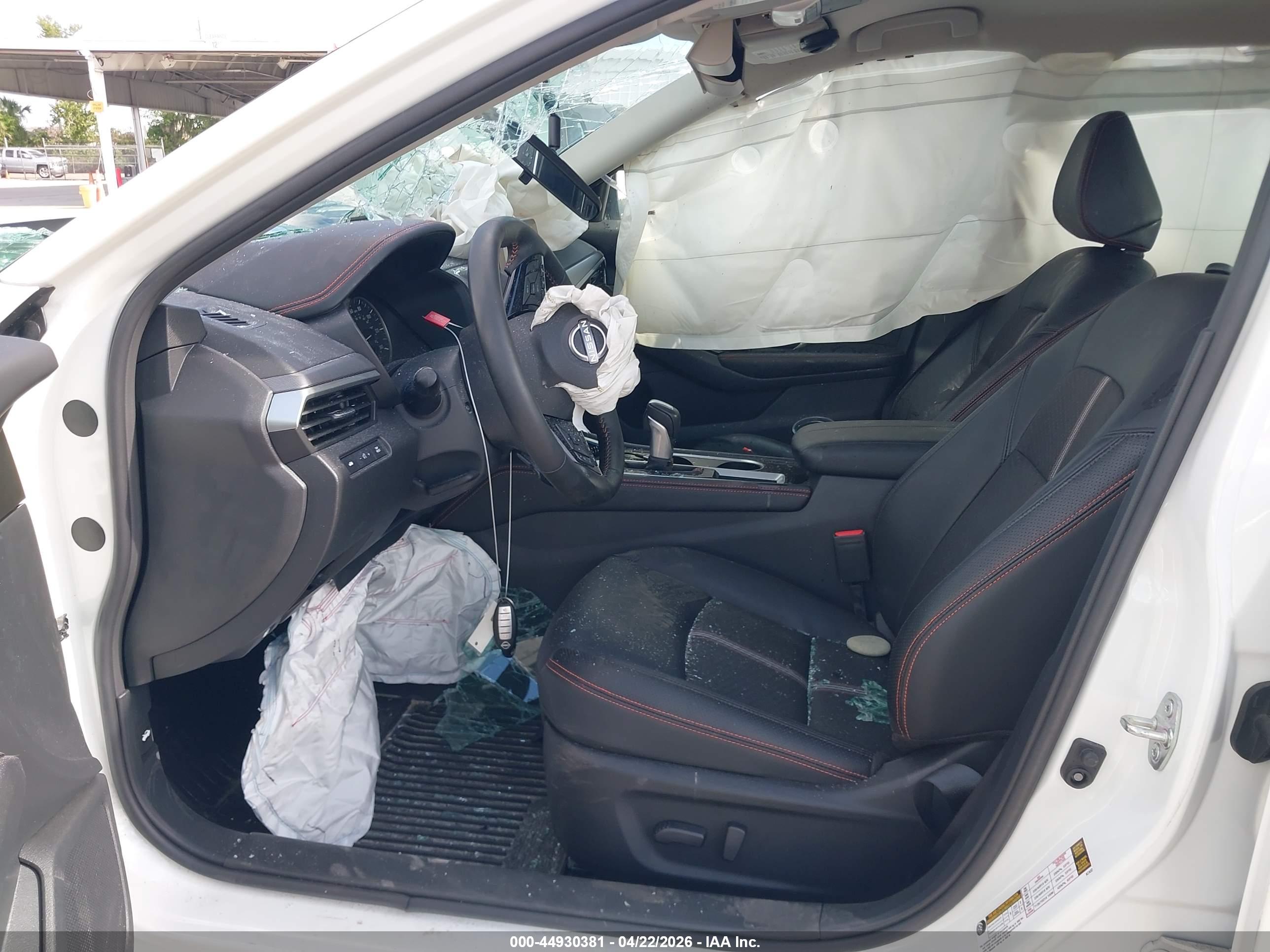 NISSAN ALTIMA image 5