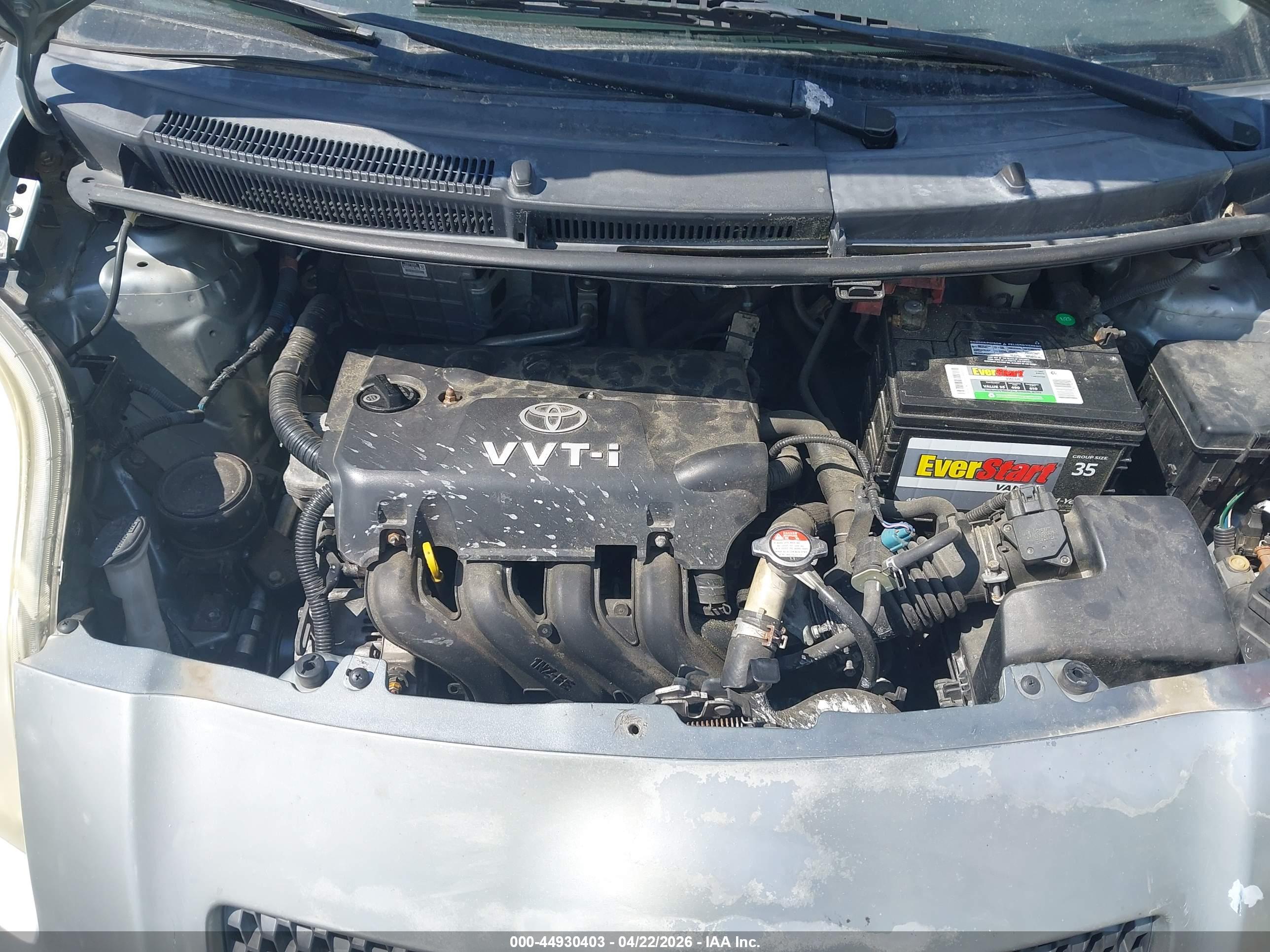 TOYOTA YARIS image 10