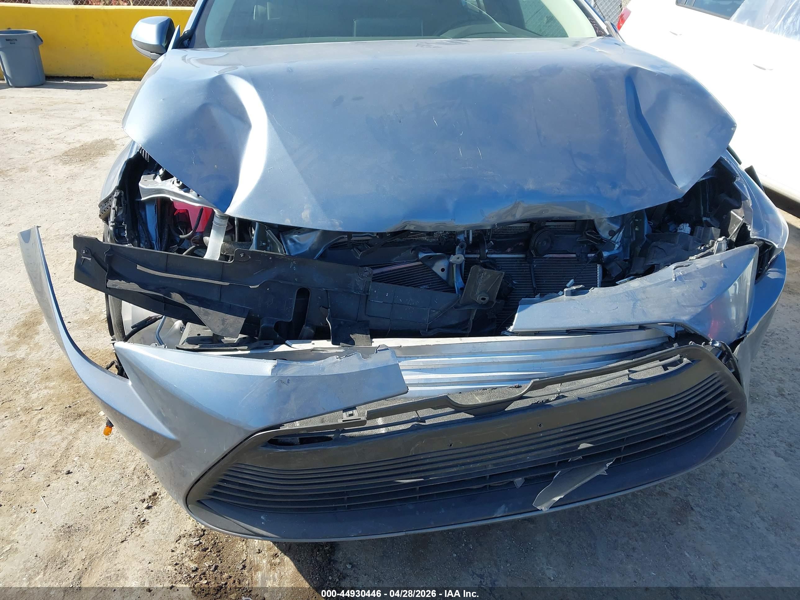 TOYOTA COROLLA image 6