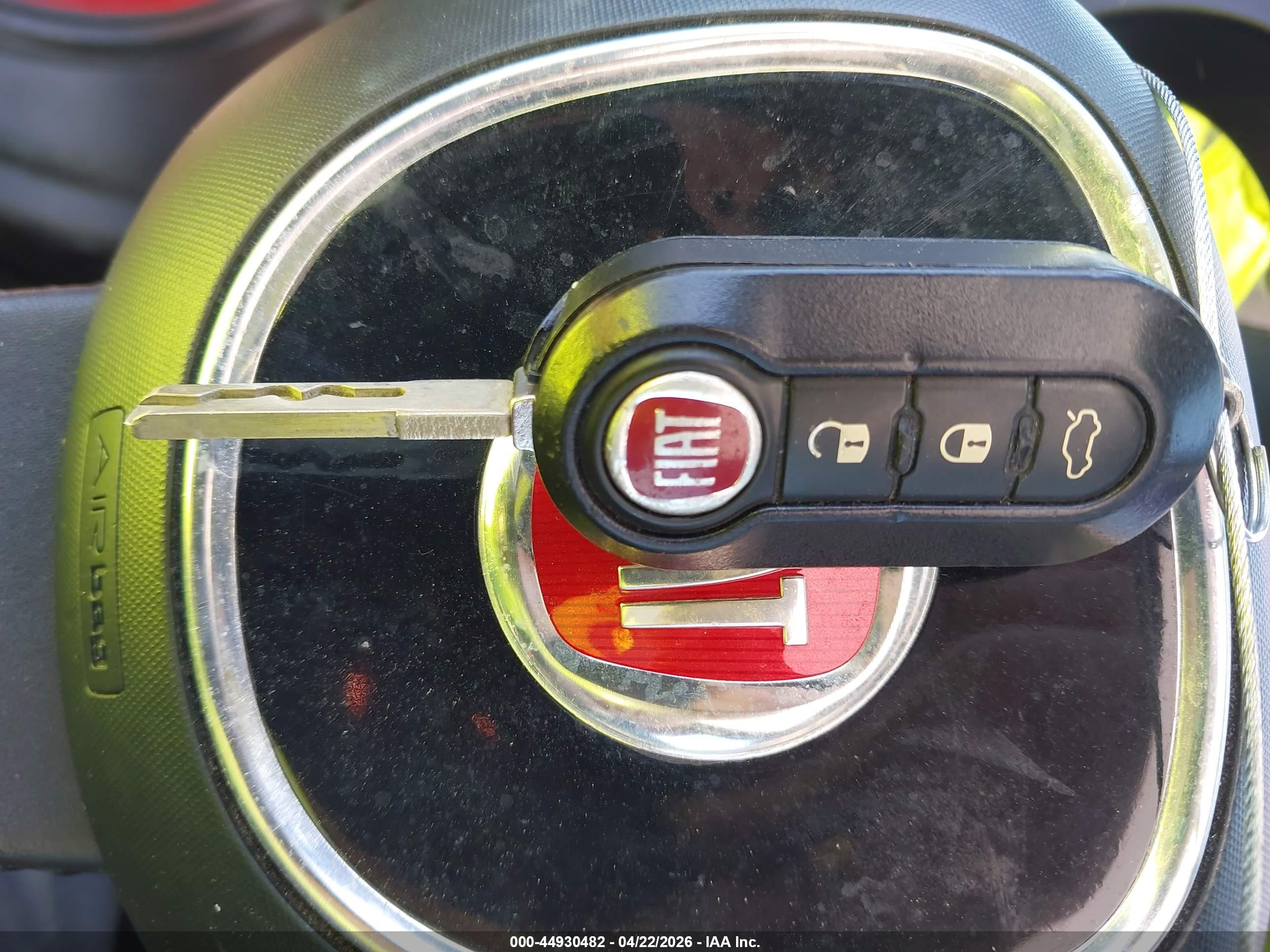 FIAT 500L image 11