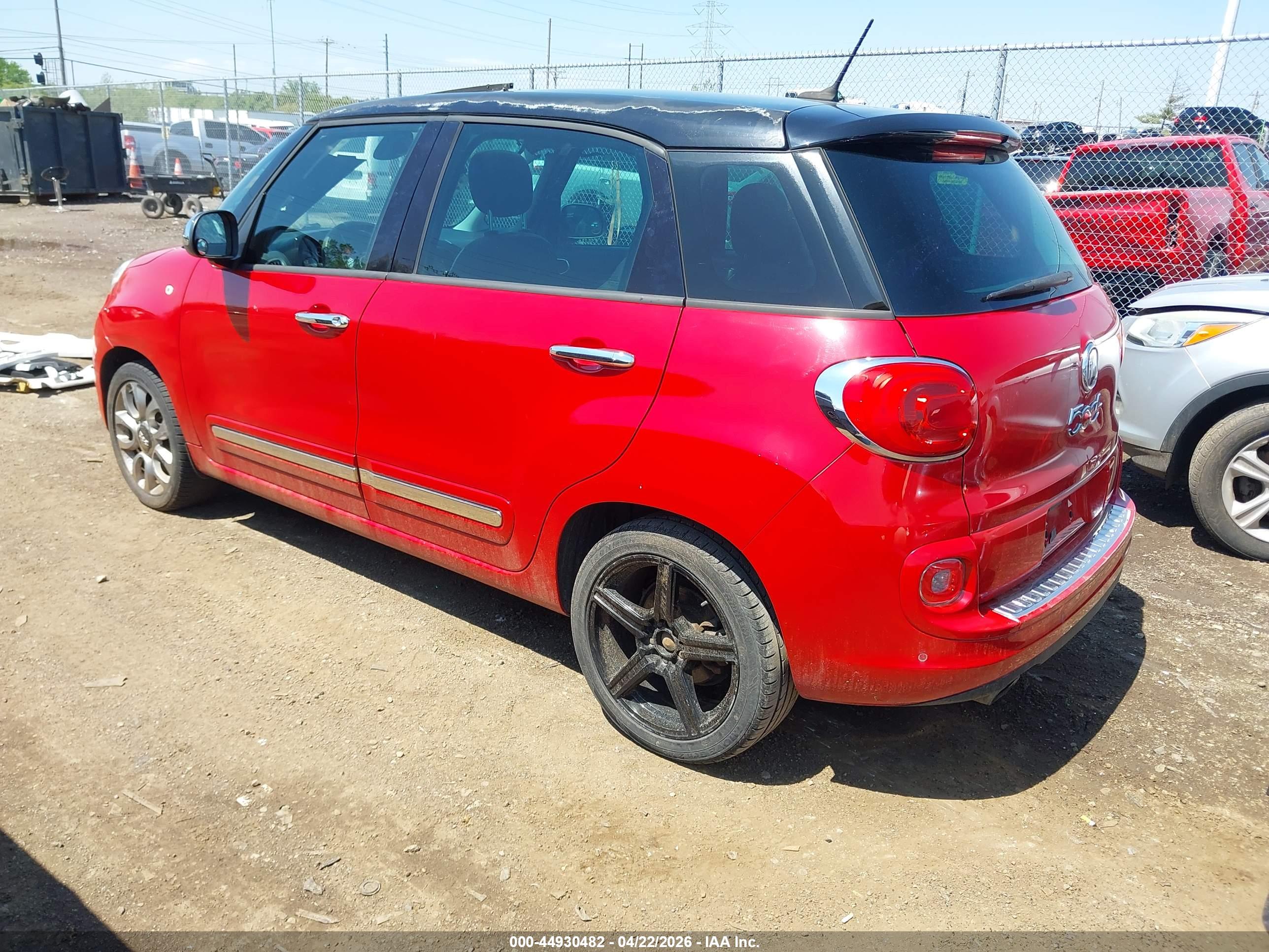 FIAT 500L image 3