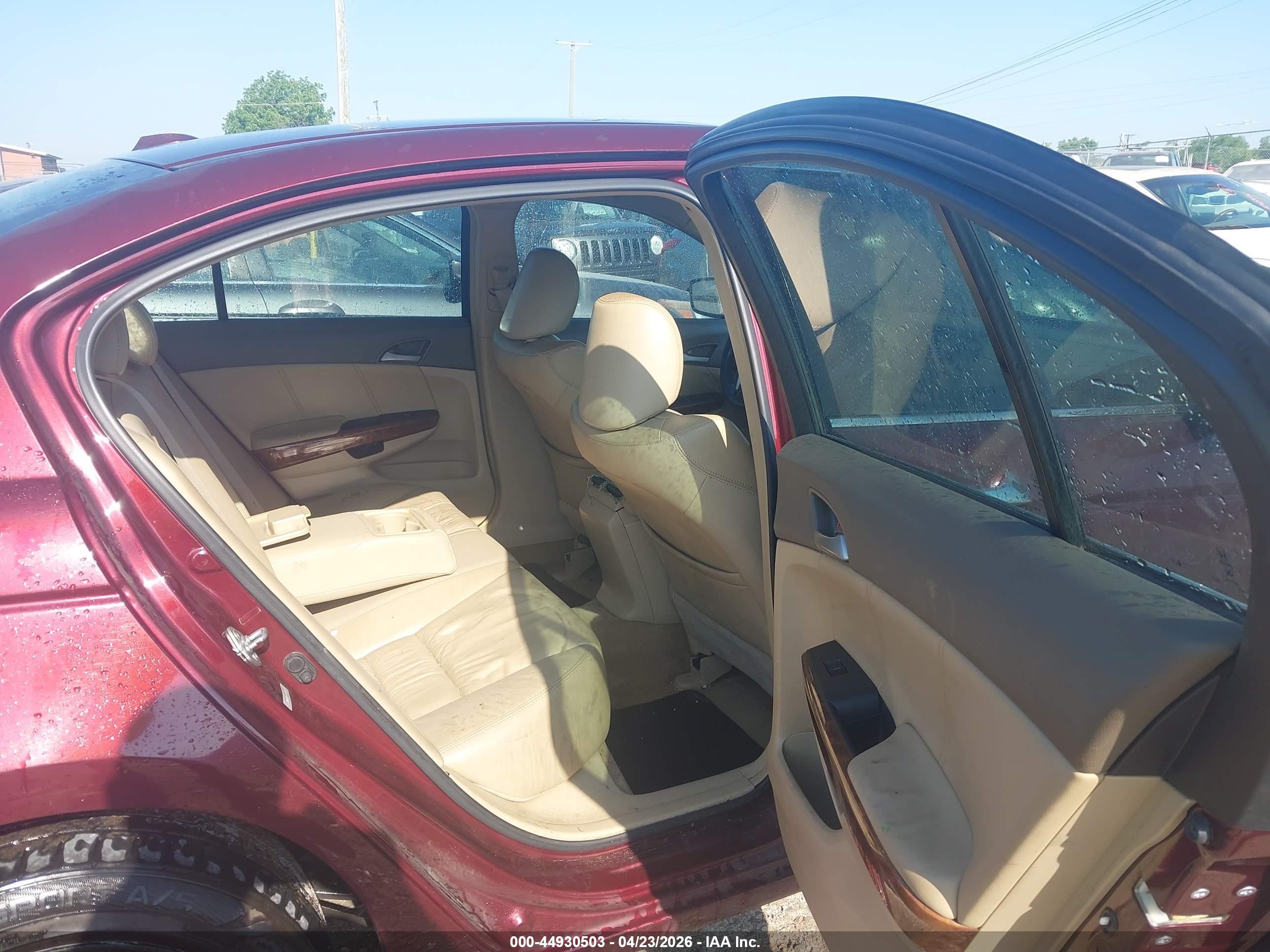 HONDA ACCORD image 8