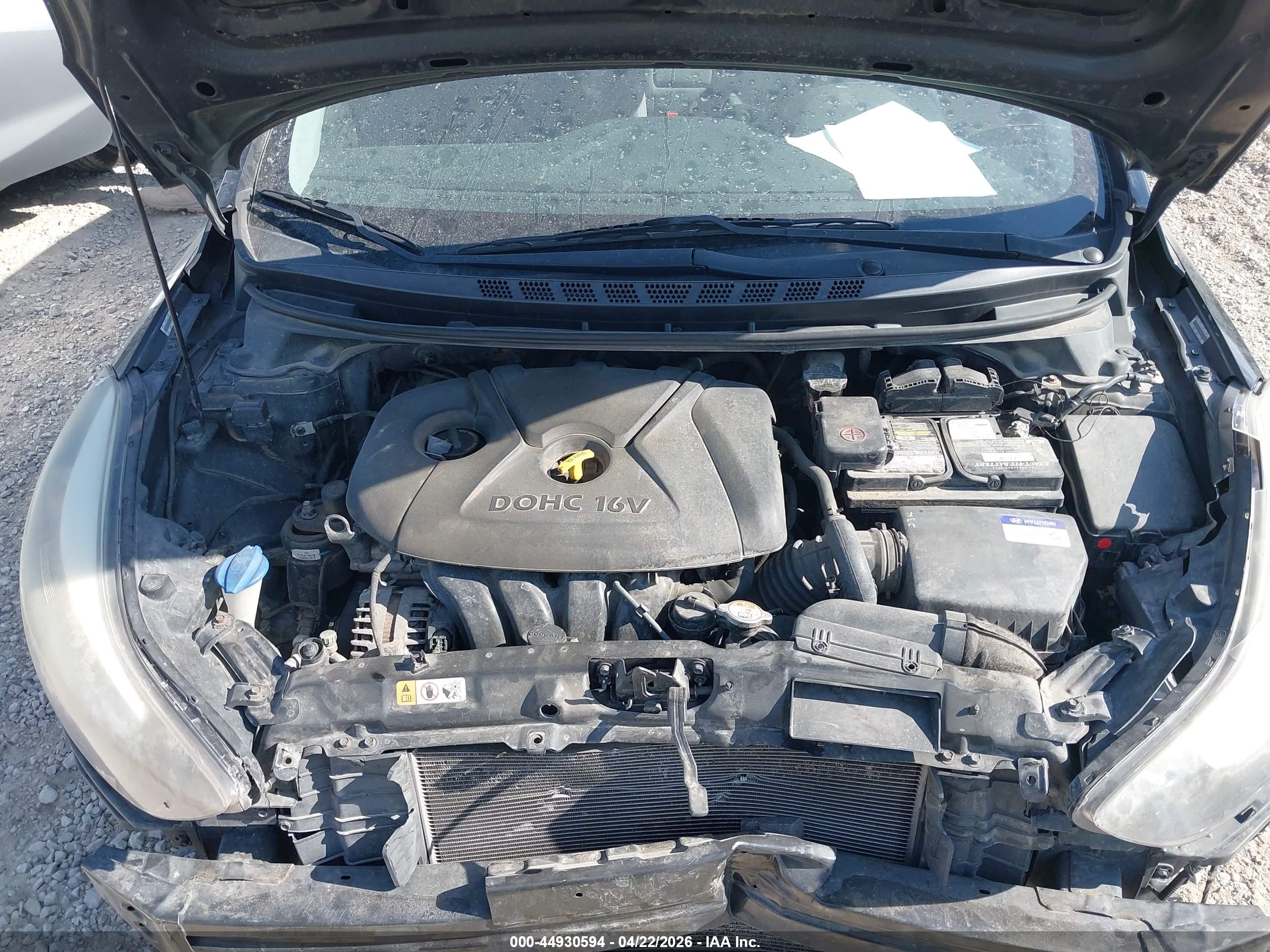 HYUNDAI ELANTRA image 10