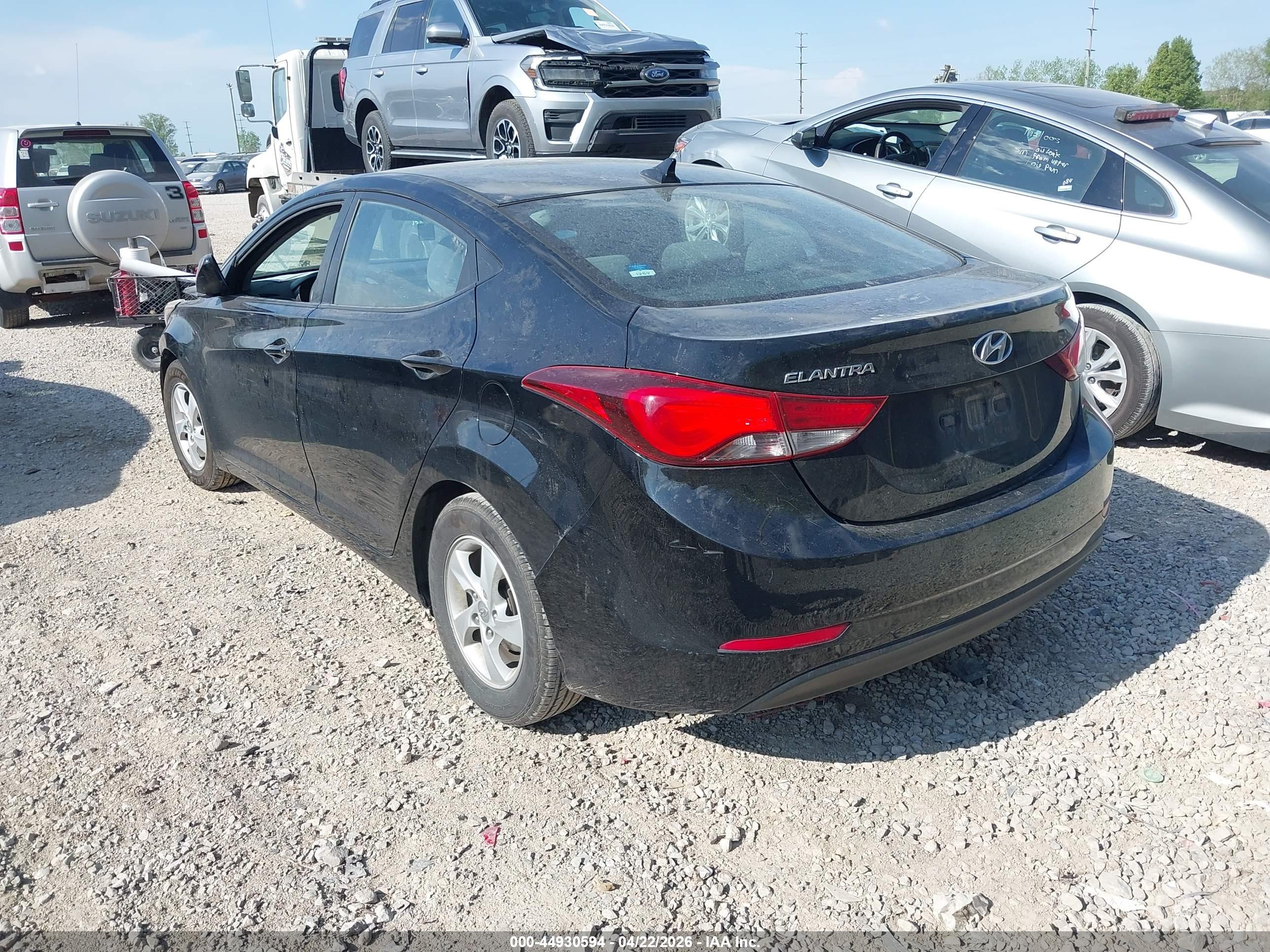 HYUNDAI ELANTRA image 3