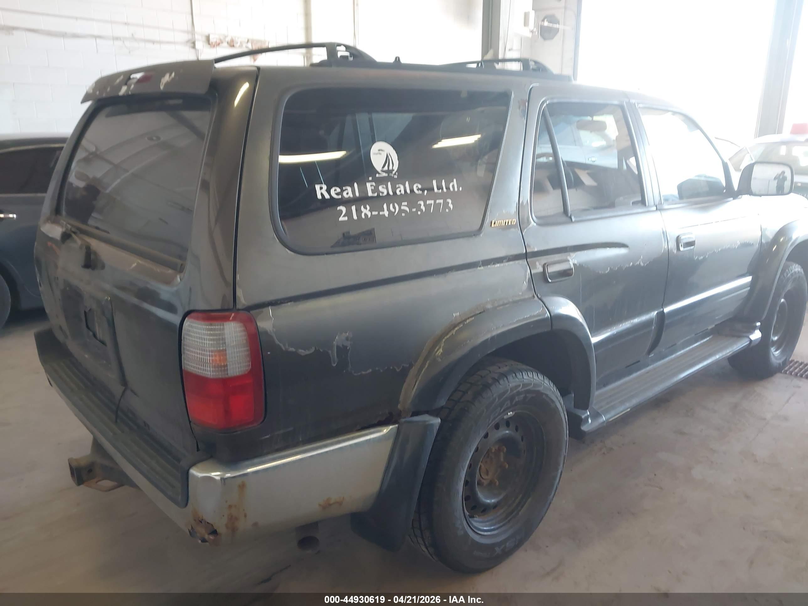 TOYOTA 4RUNNER image 4