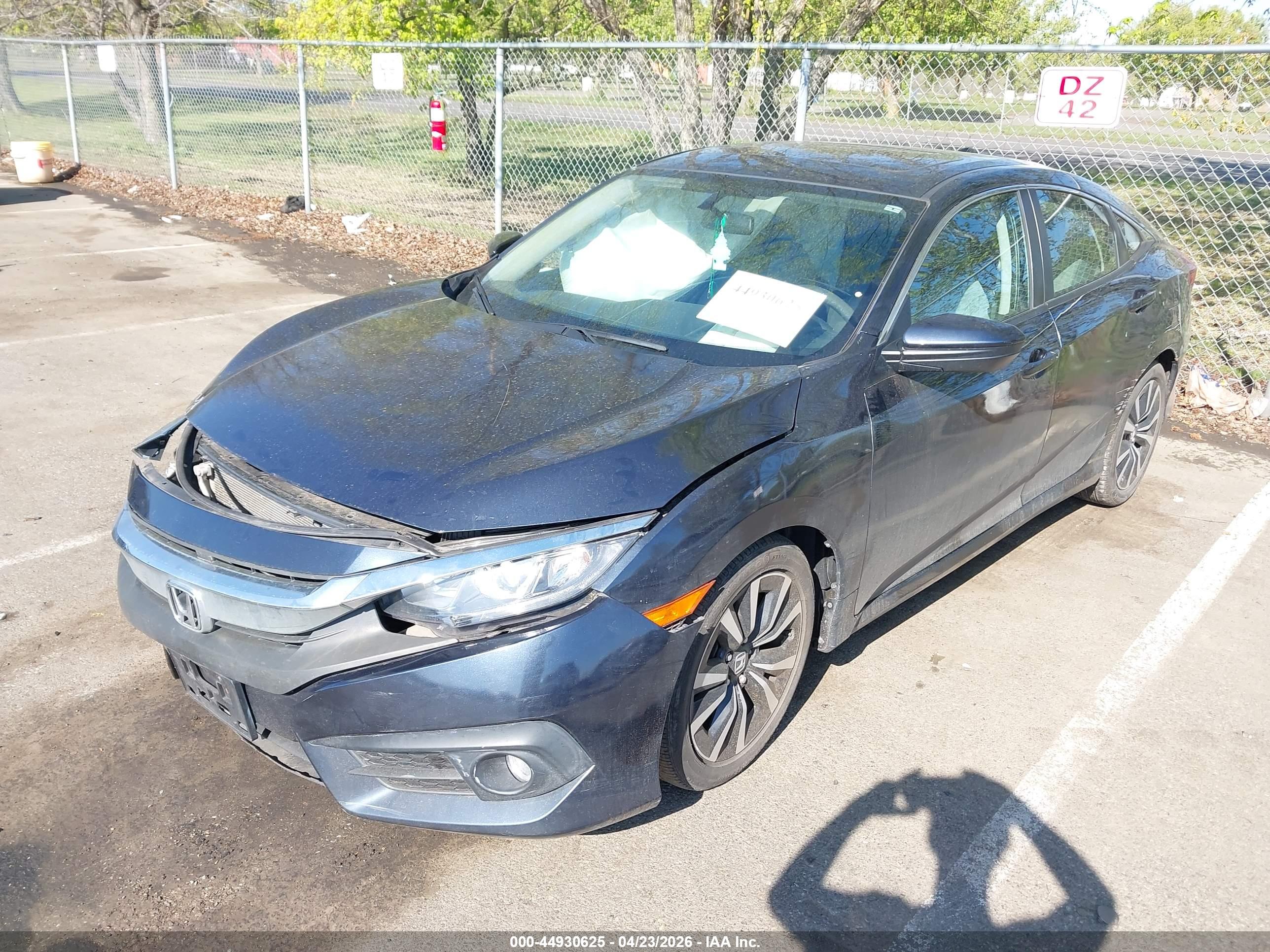 HONDA CIVIC image 2