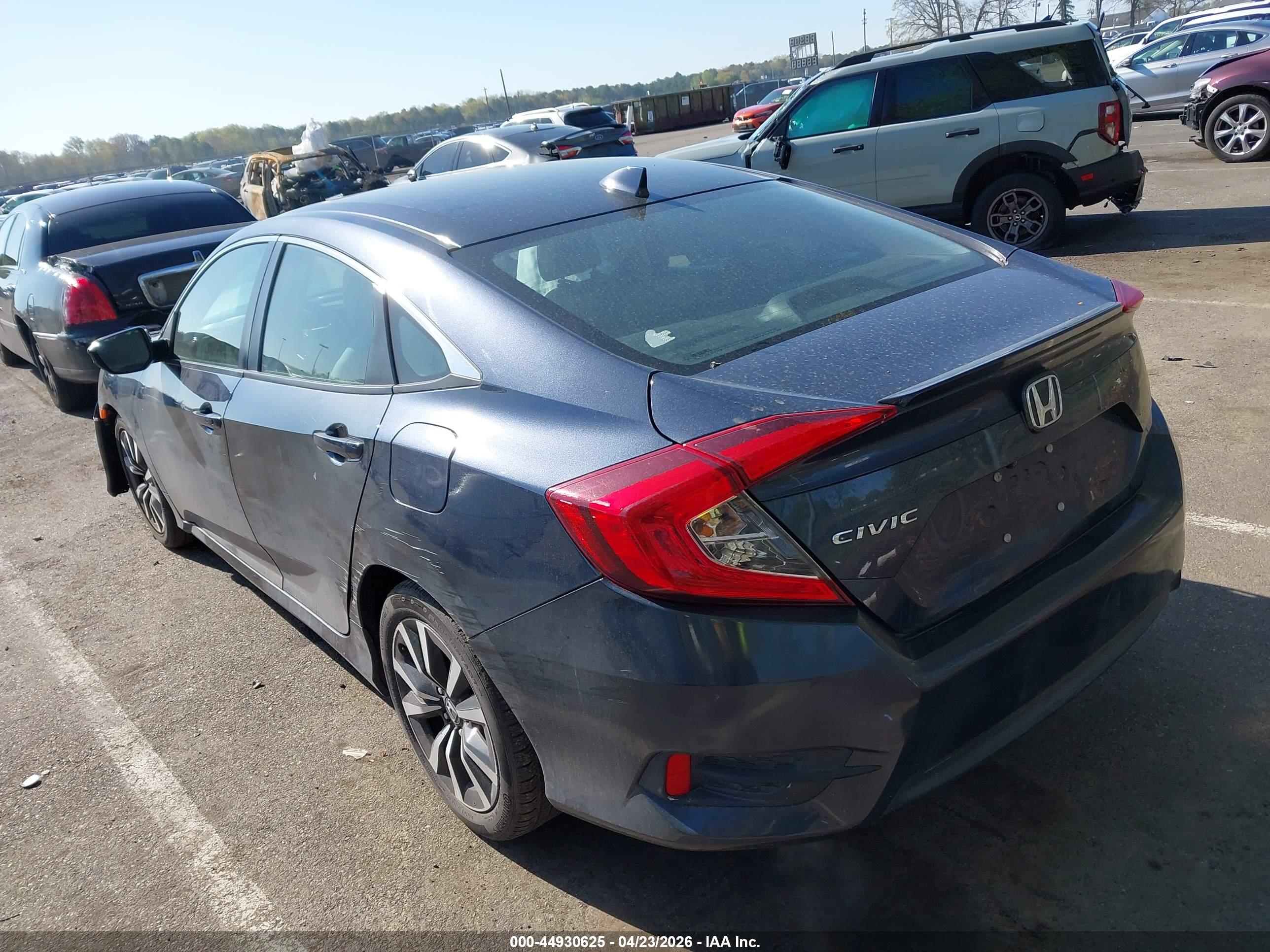 HONDA CIVIC image 3