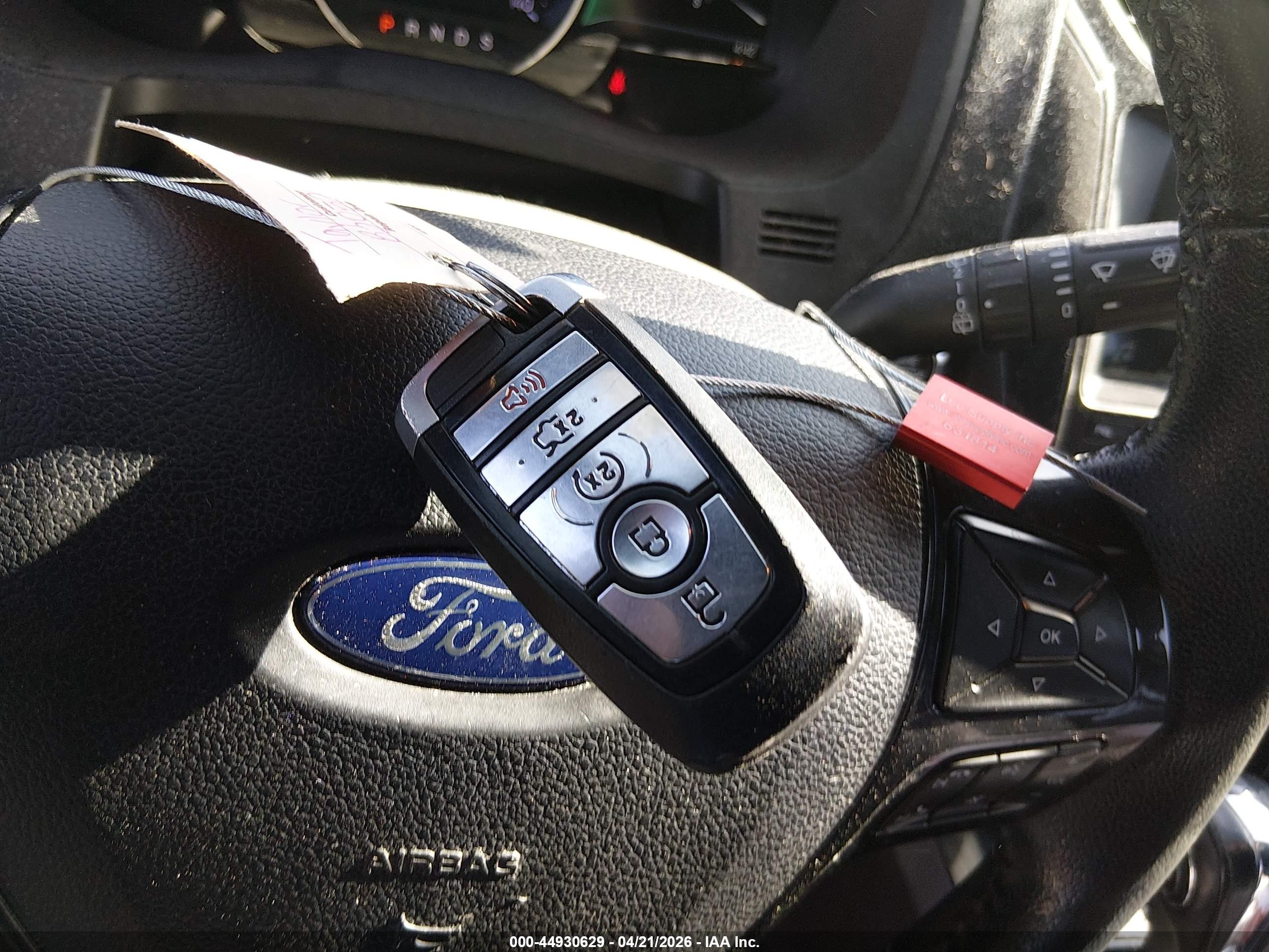 FORD EXPLORER image 11