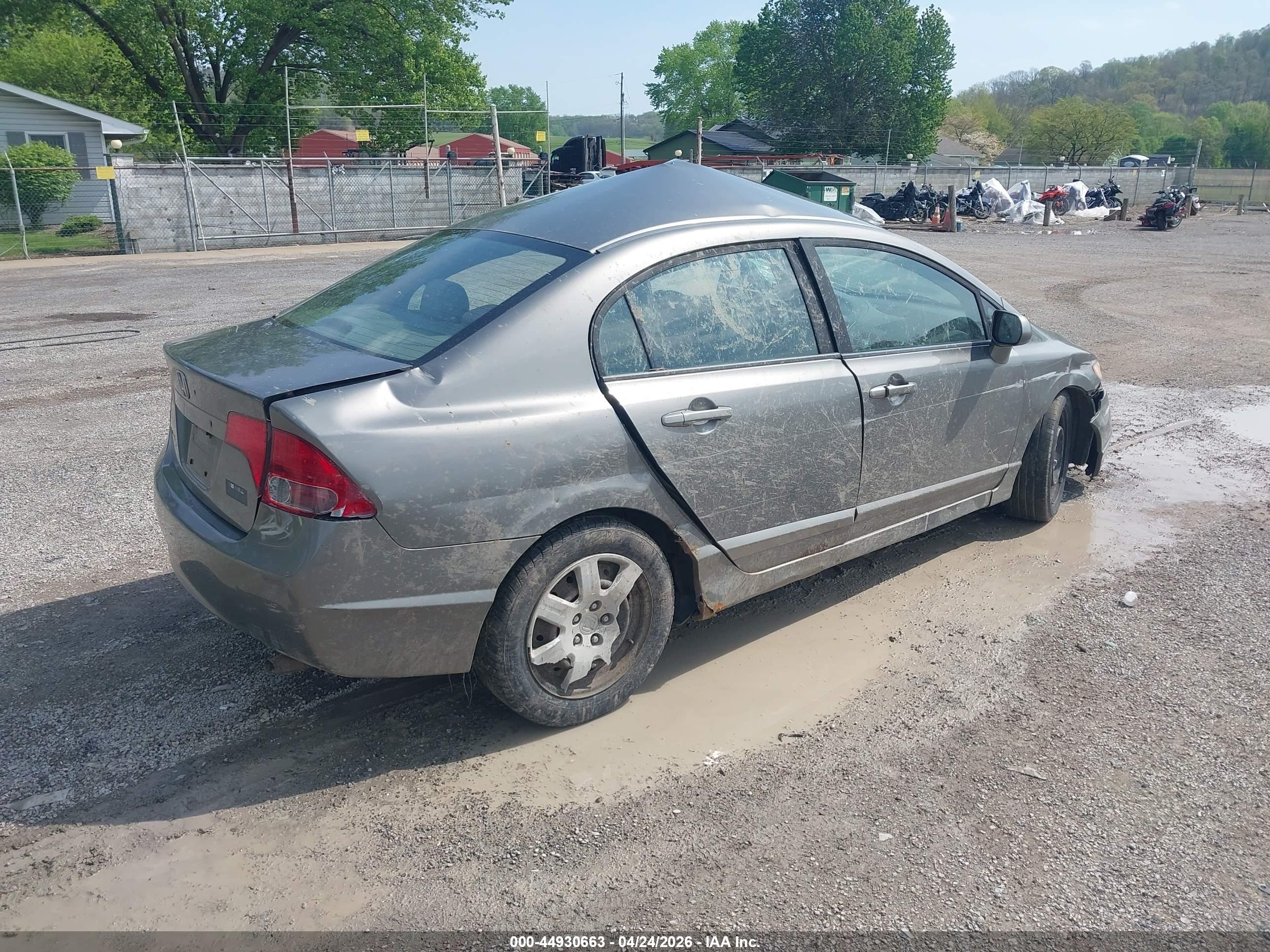 HONDA CIVIC image 4