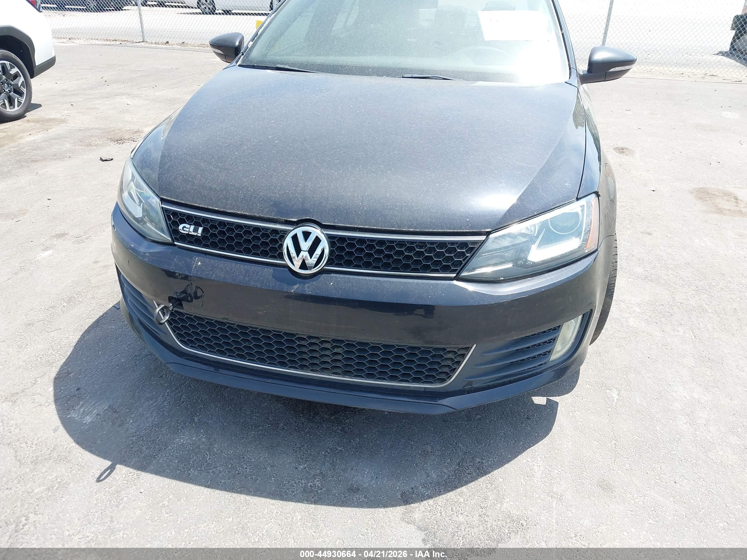 VOLKSWAGEN JETTA image 6