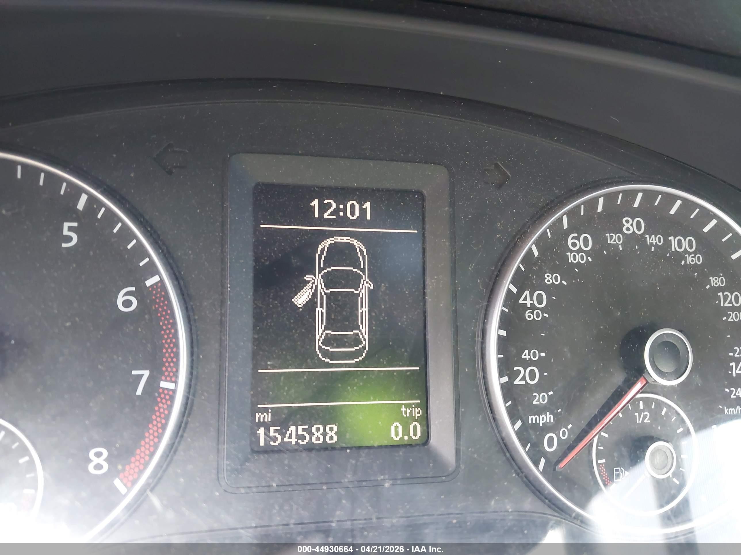 VOLKSWAGEN JETTA image 7
