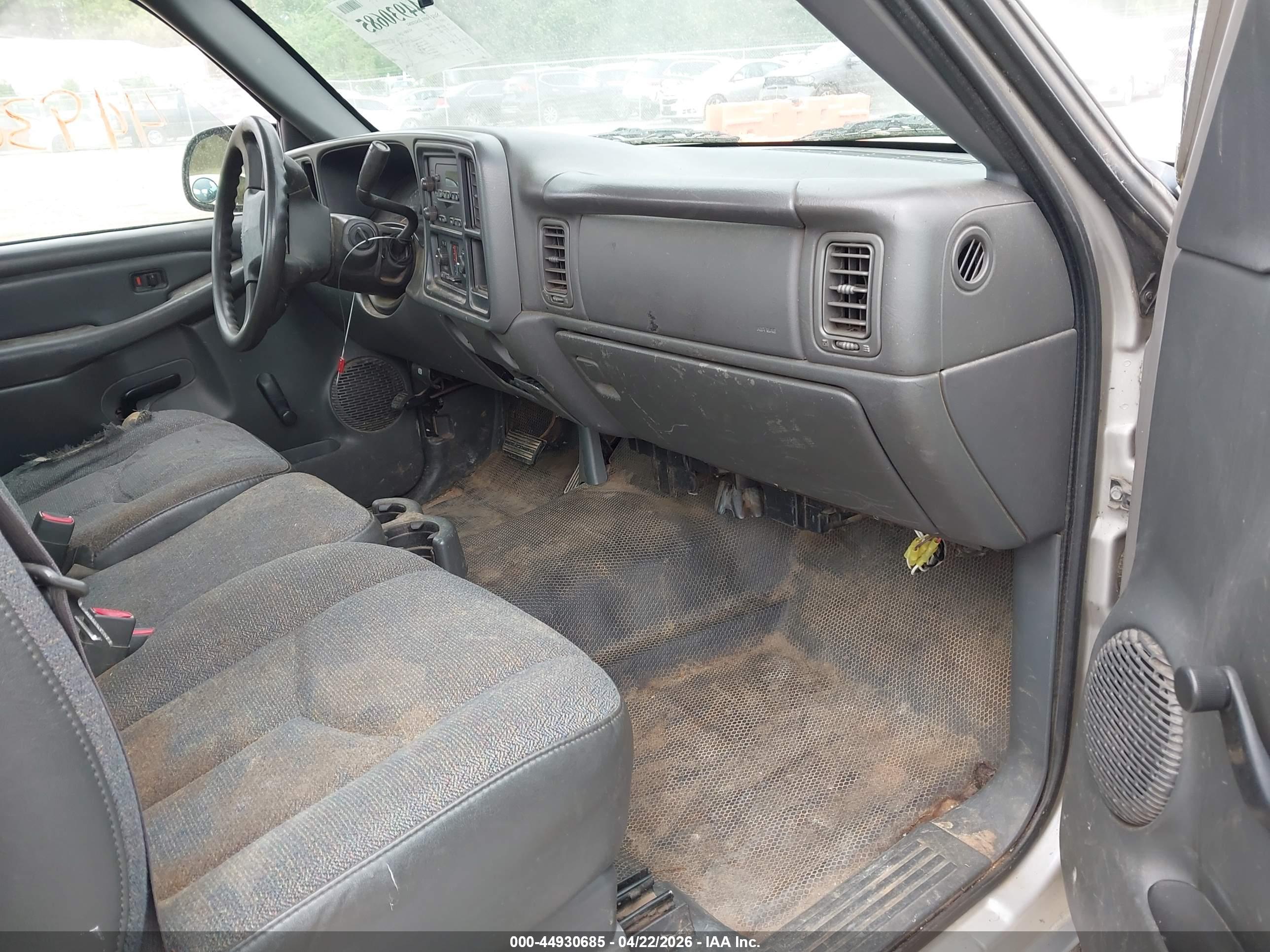 GMC SIERRA image 5