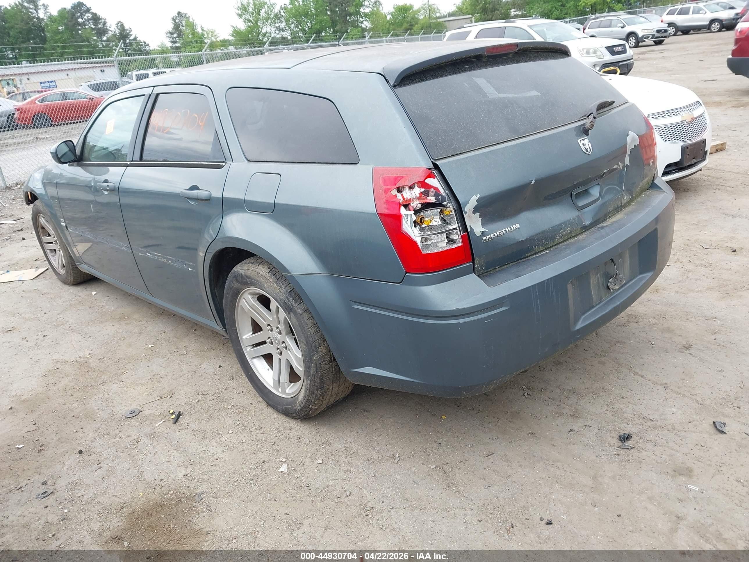 DODGE MAGNUM image 3