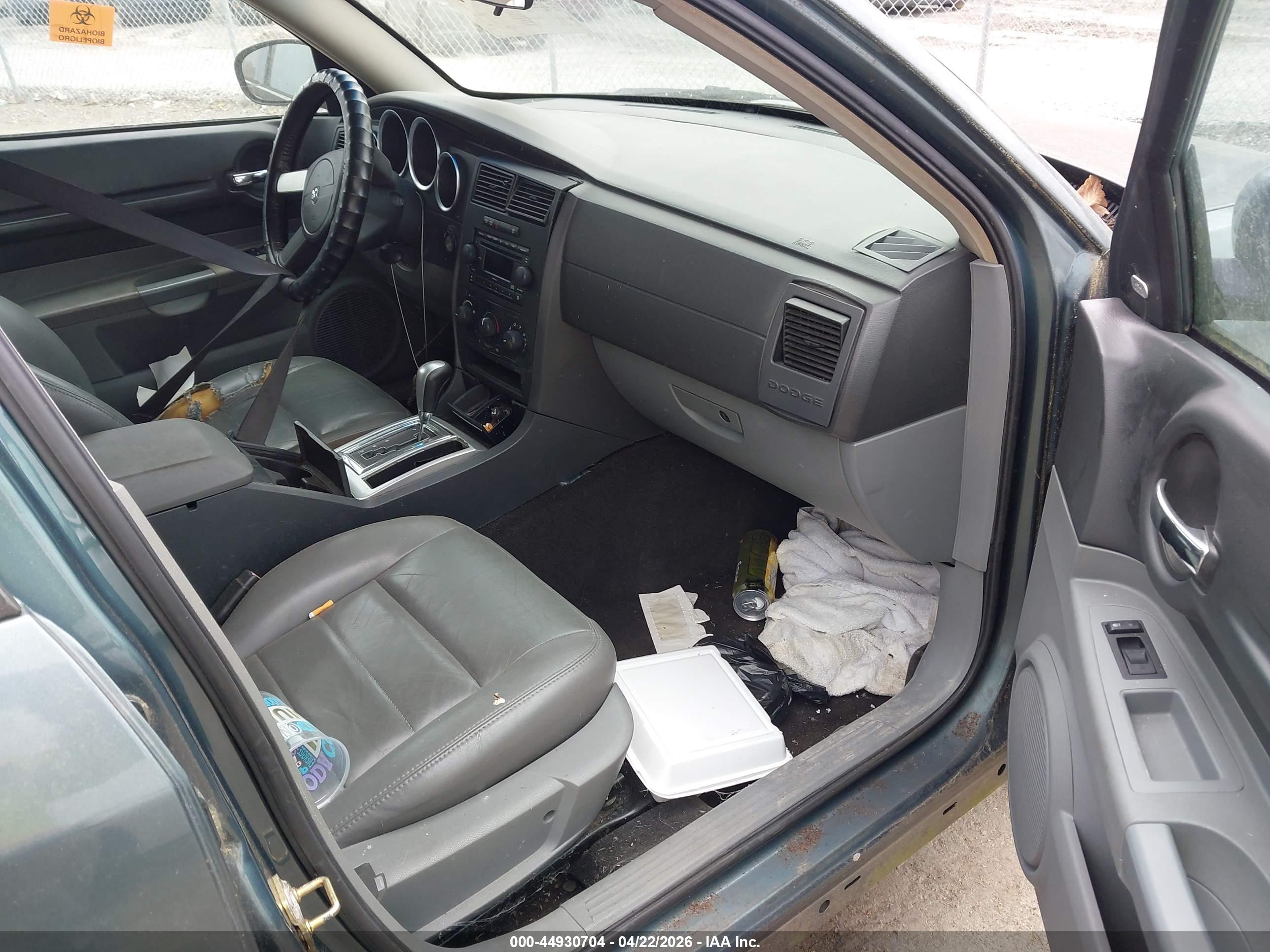 DODGE MAGNUM image 5
