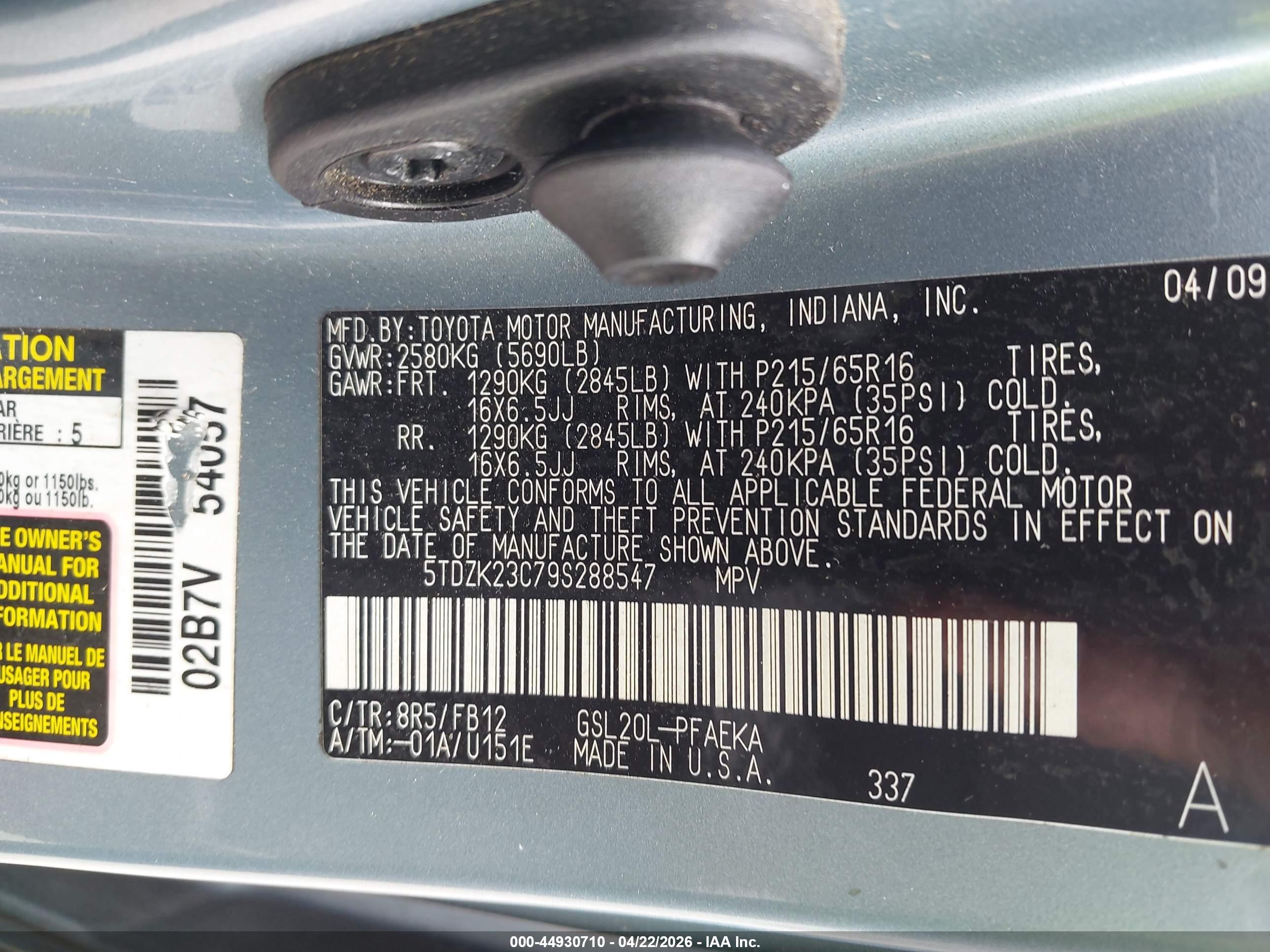 TOYOTA SIENNA image 9