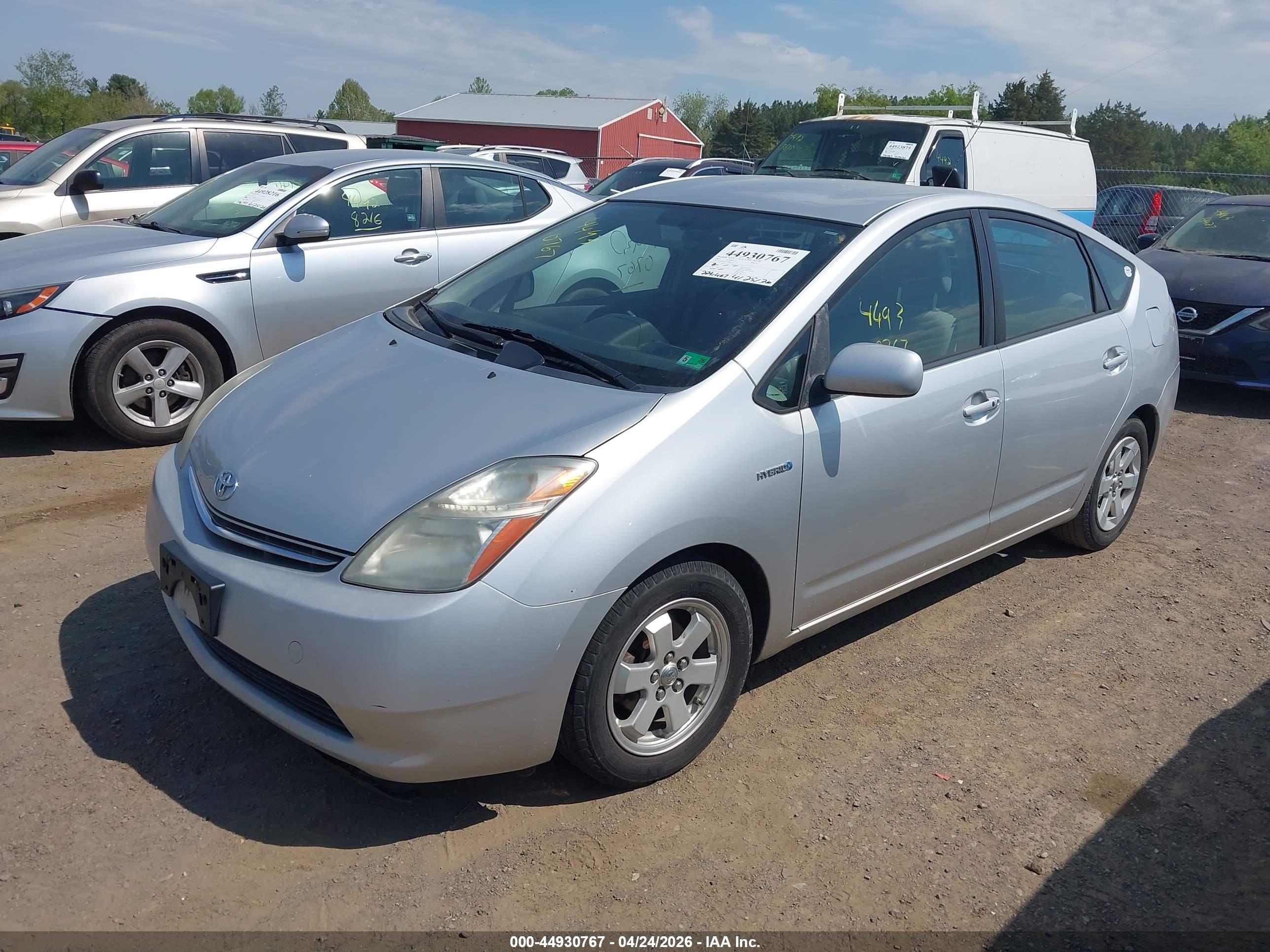 TOYOTA PRIUS image 2