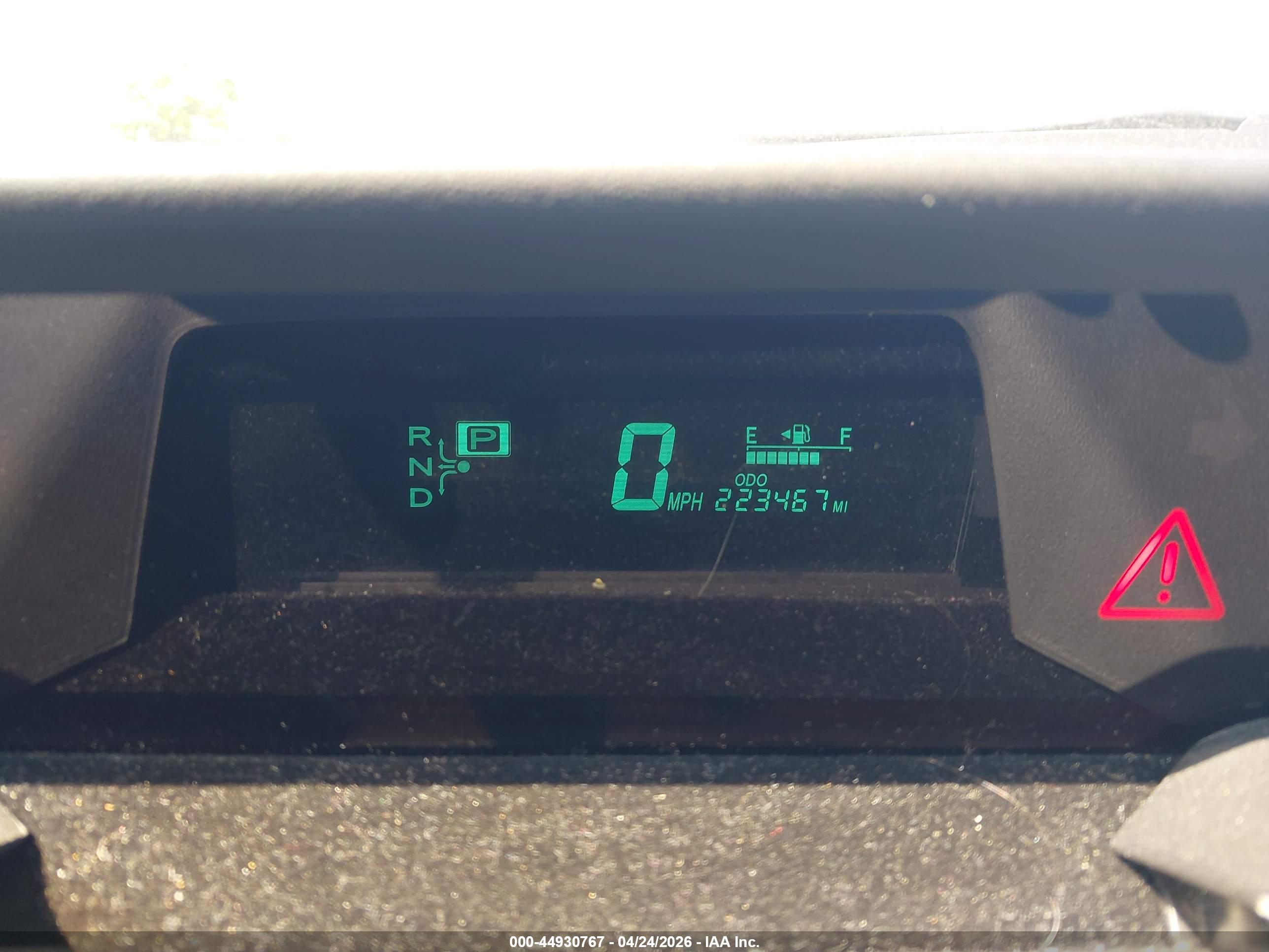 TOYOTA PRIUS image 7