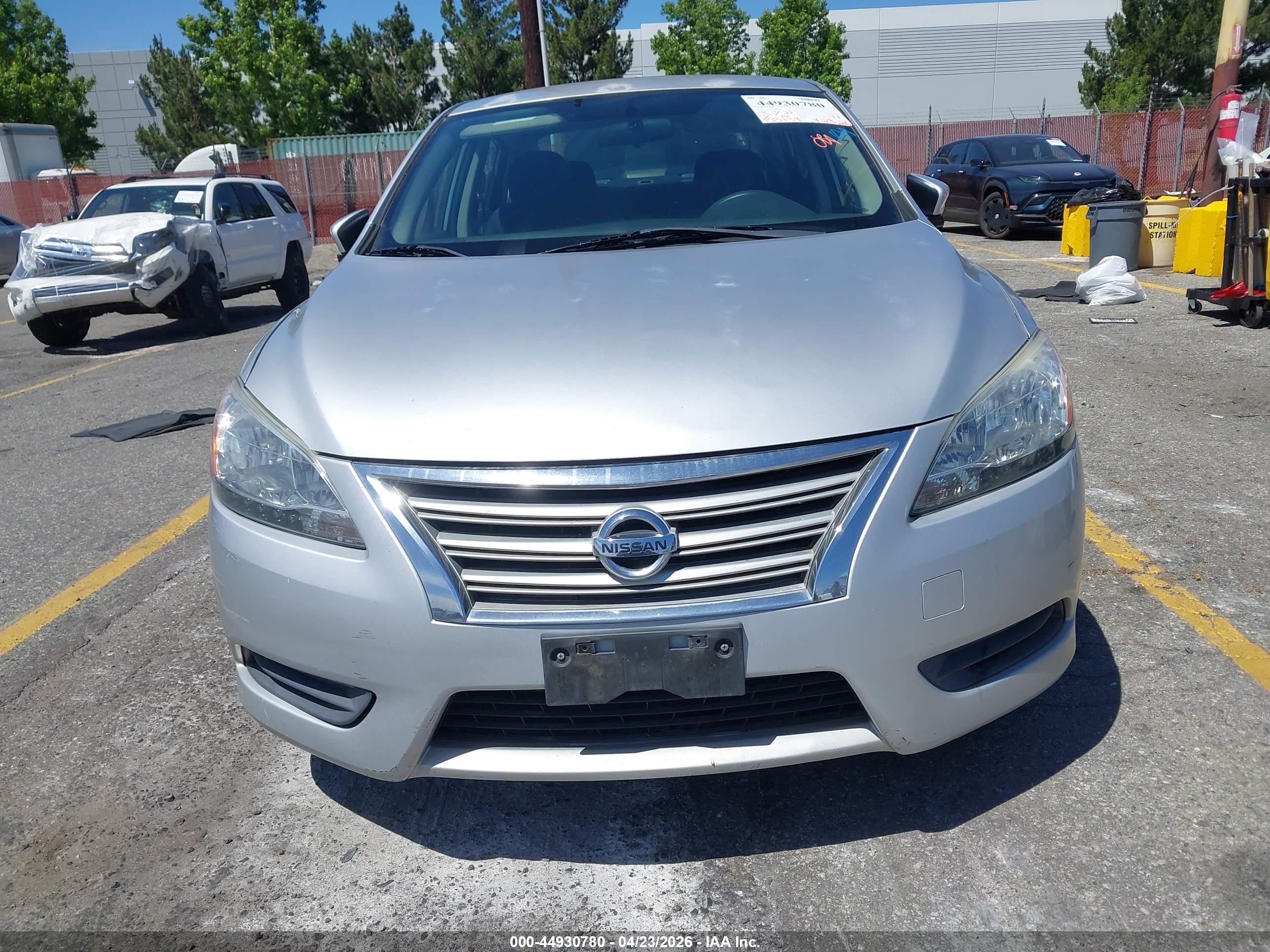 NISSAN SENTRA image 6