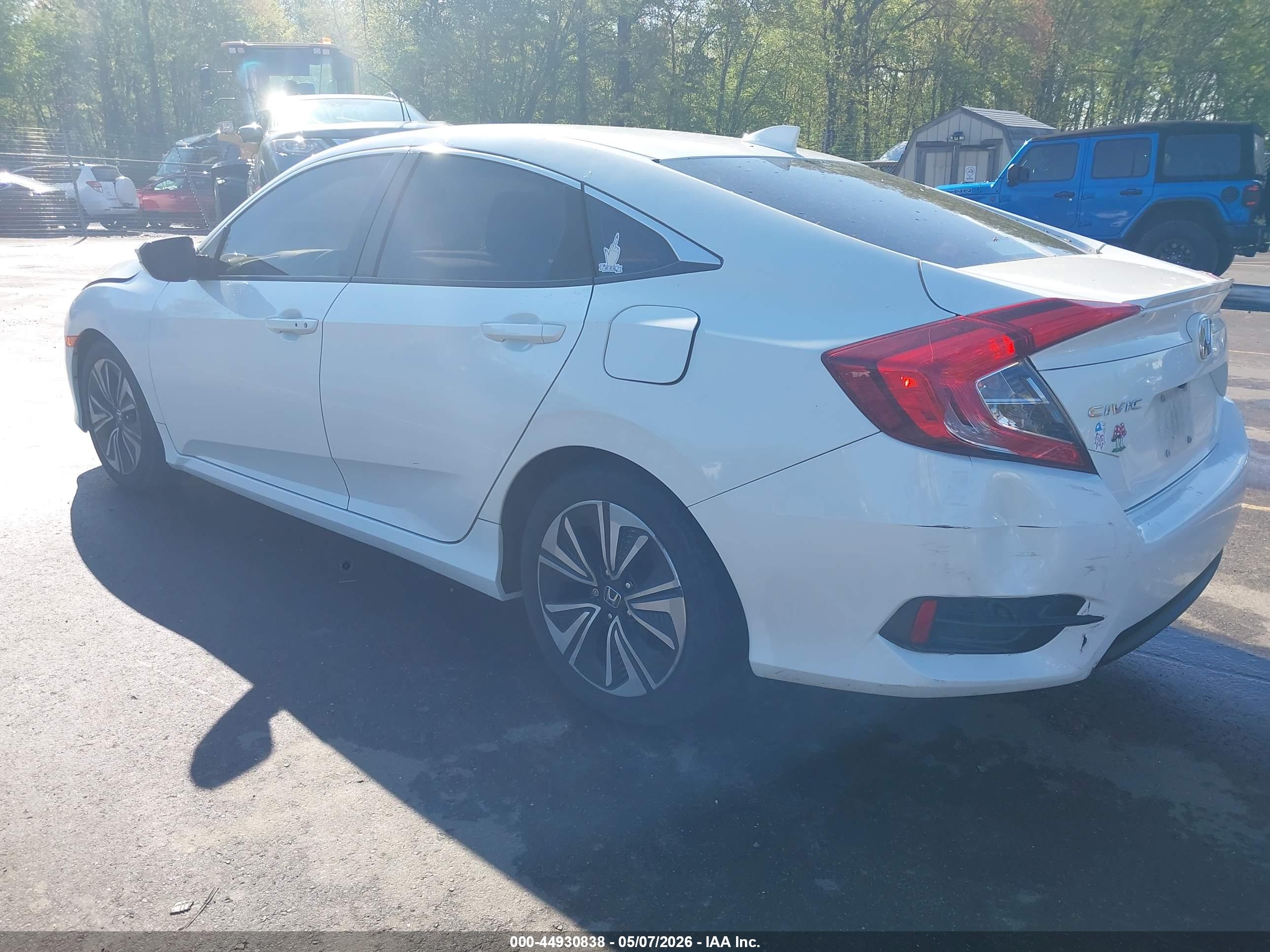 HONDA CIVIC image 3