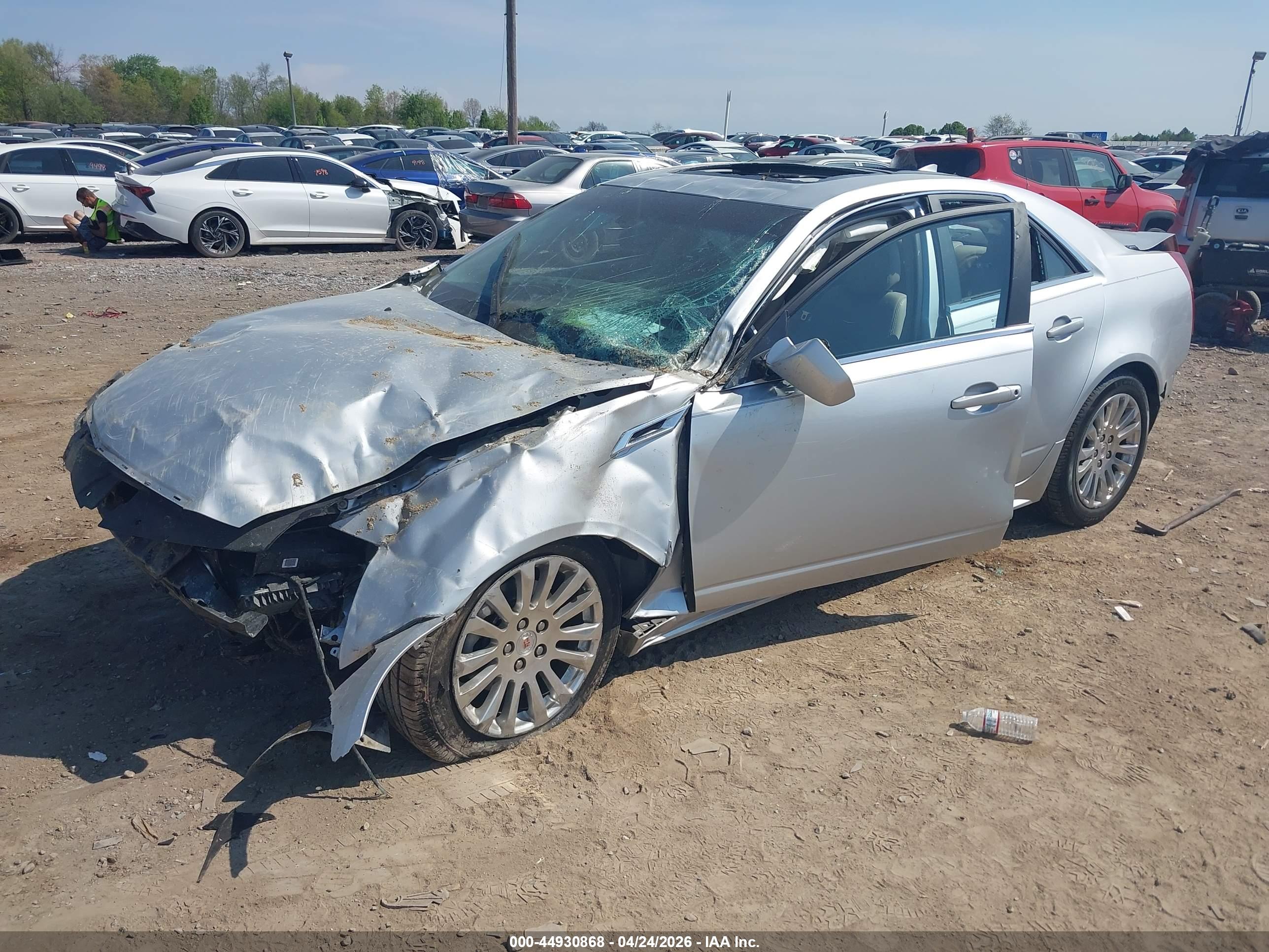 CADILLAC CTS image 2