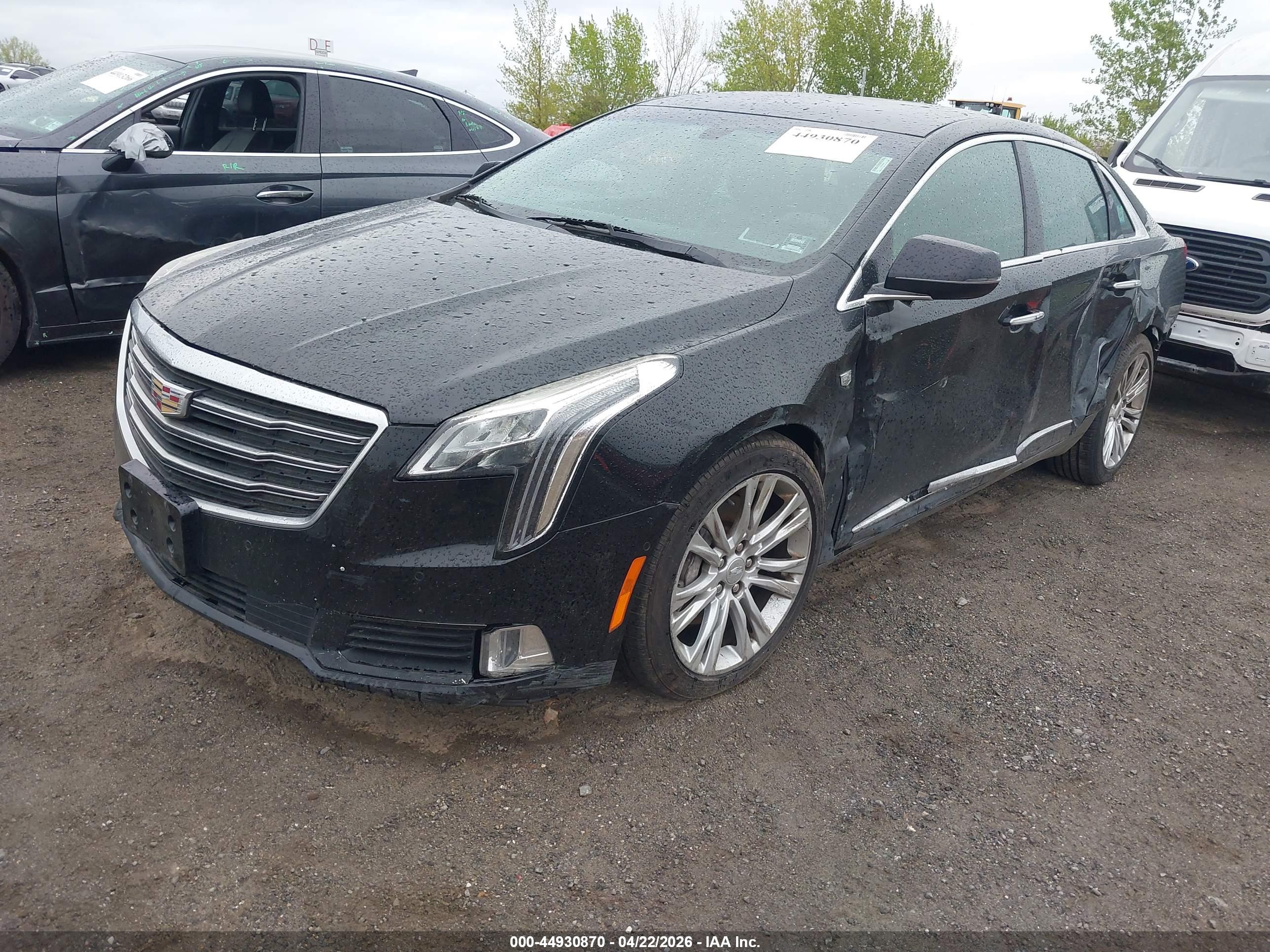 CADILLAC XTS image 2
