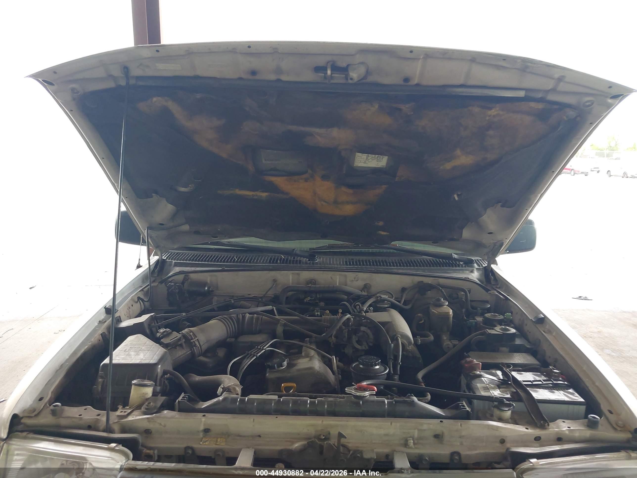 TOYOTA 4RUNNER image 10