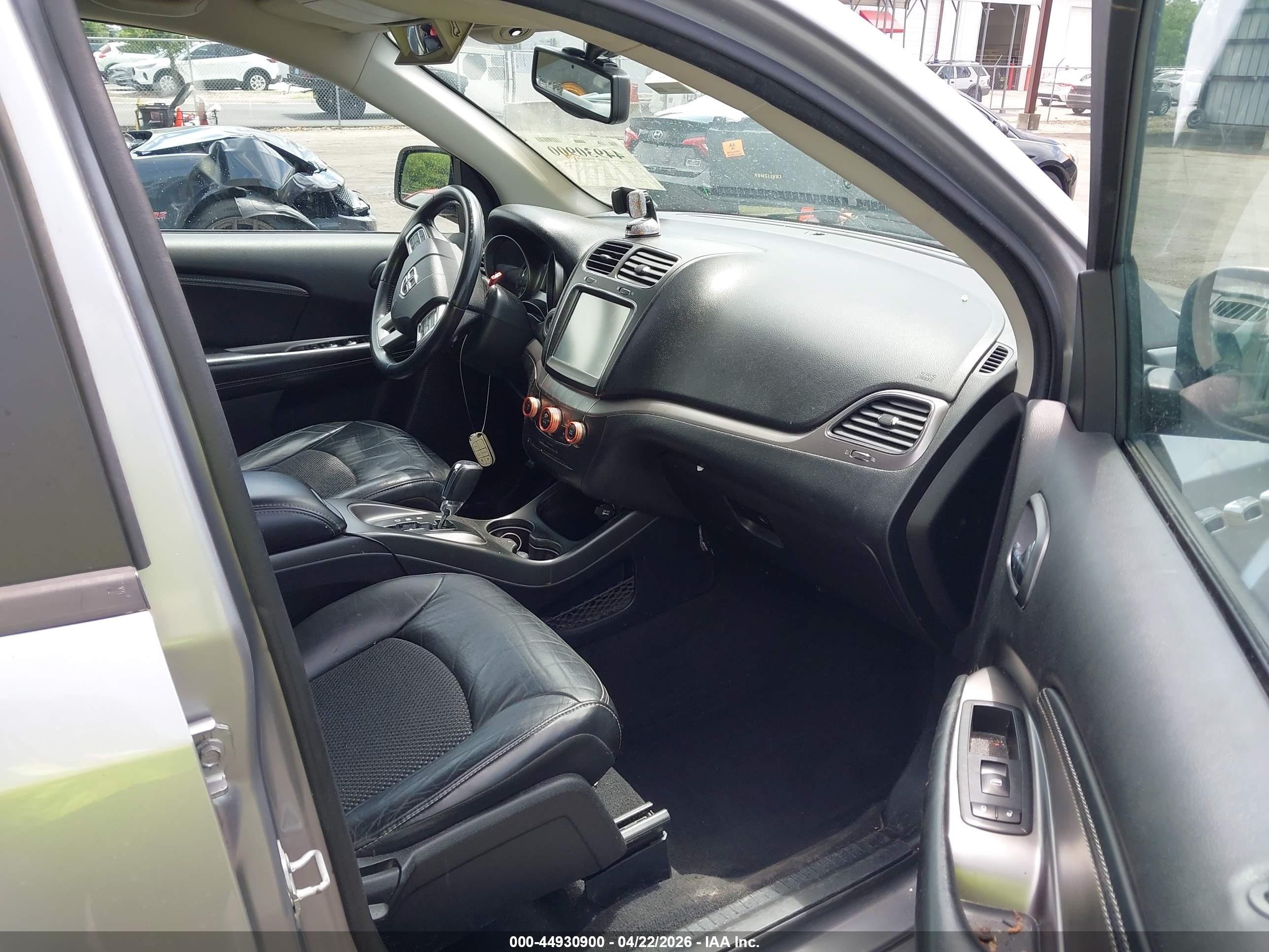 DODGE JOURNEY image 5