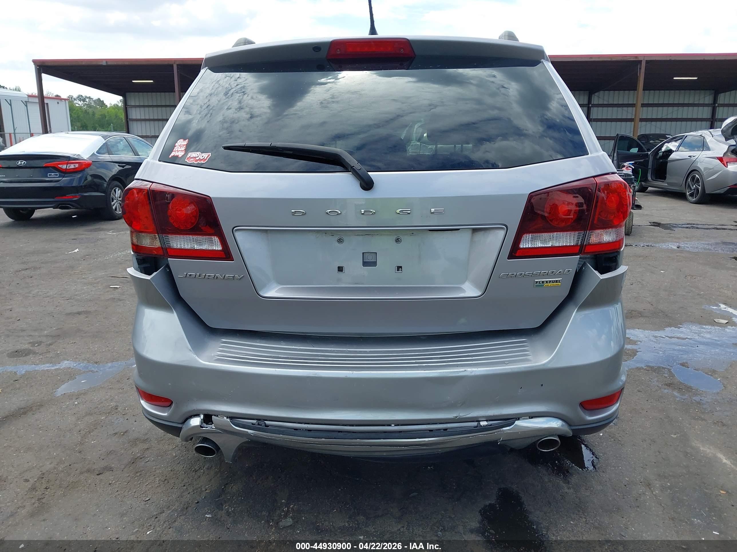 DODGE JOURNEY image 6