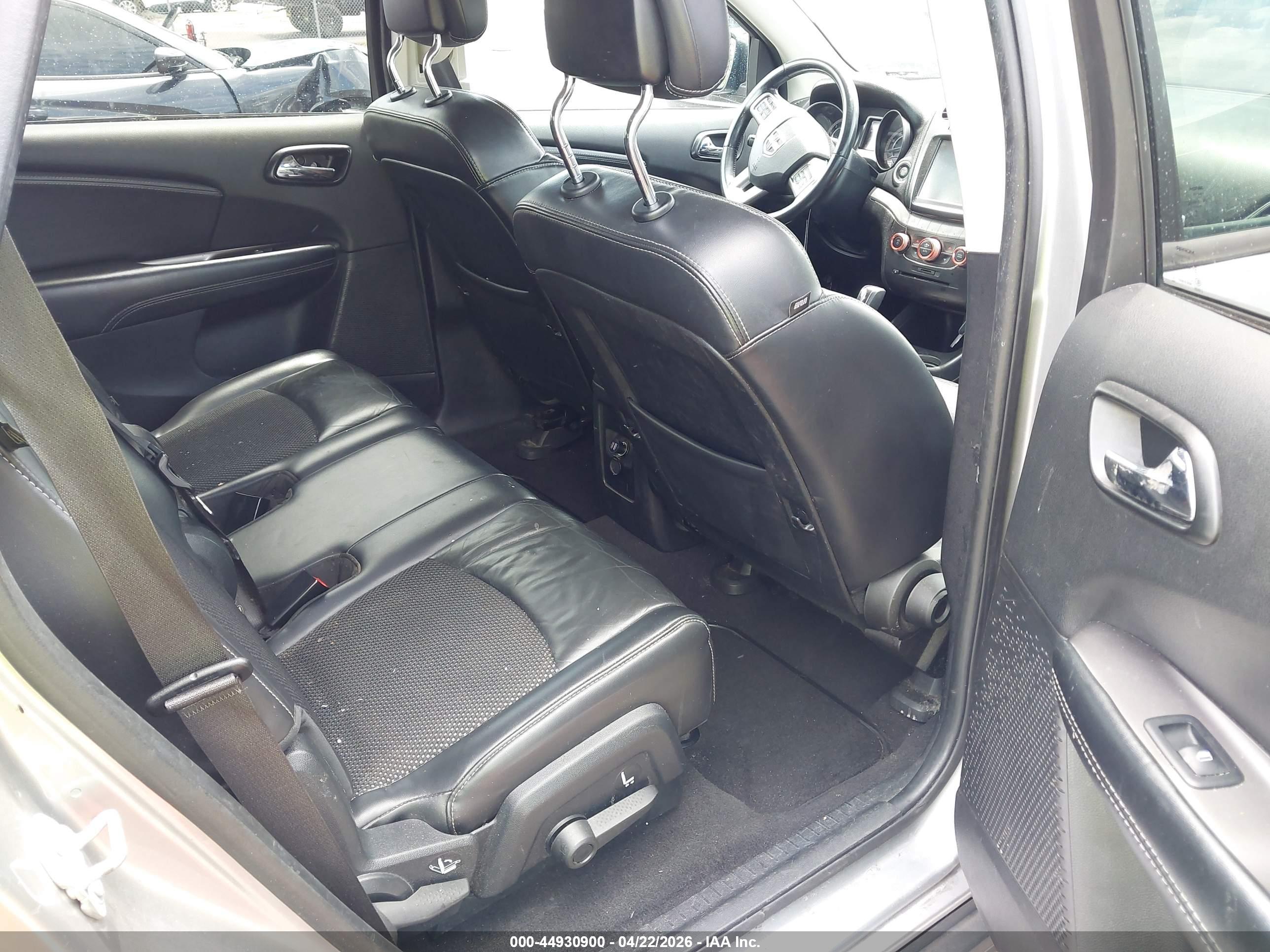 DODGE JOURNEY image 8