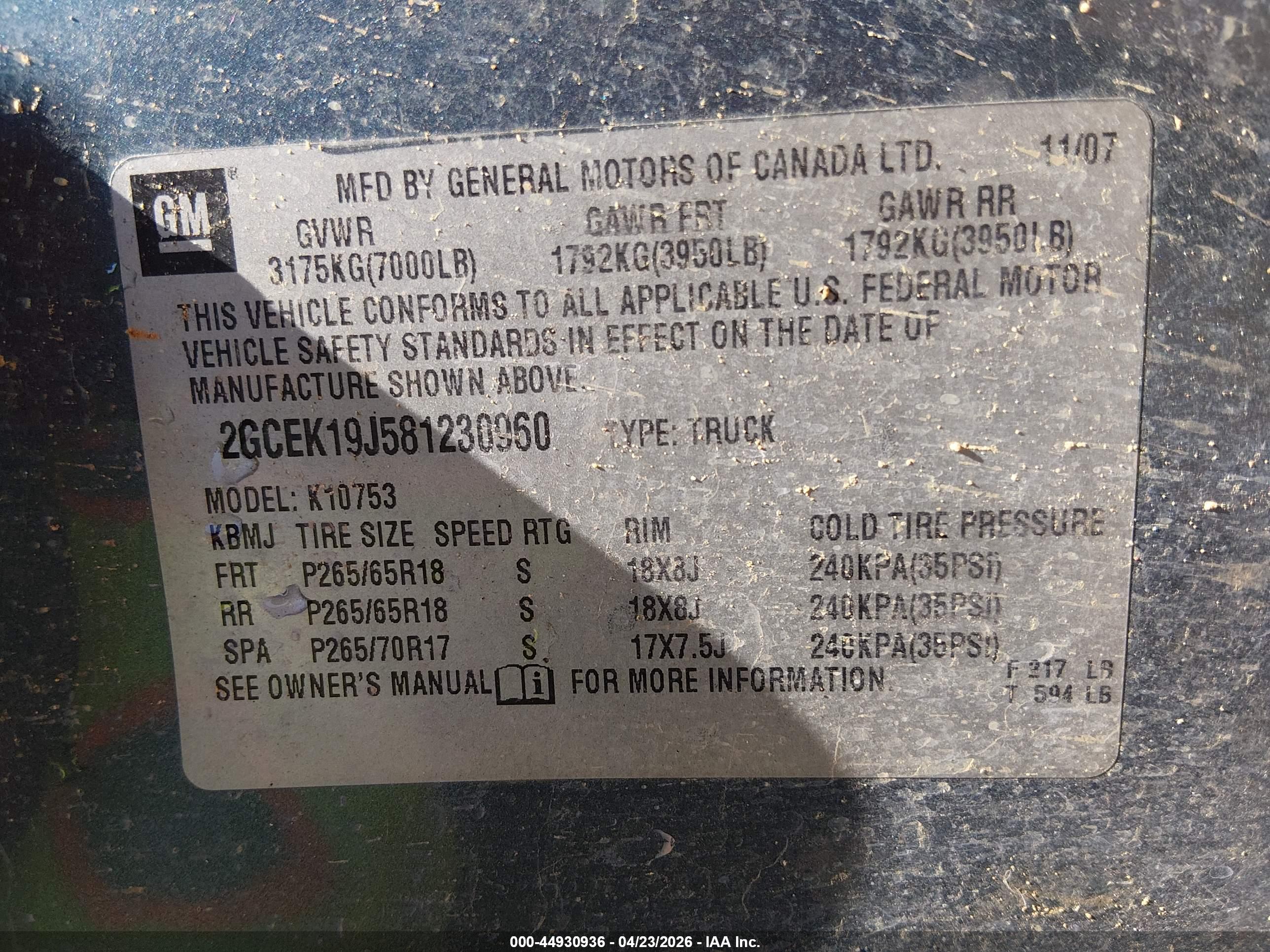 CHEVROLET SILVERADO image 9