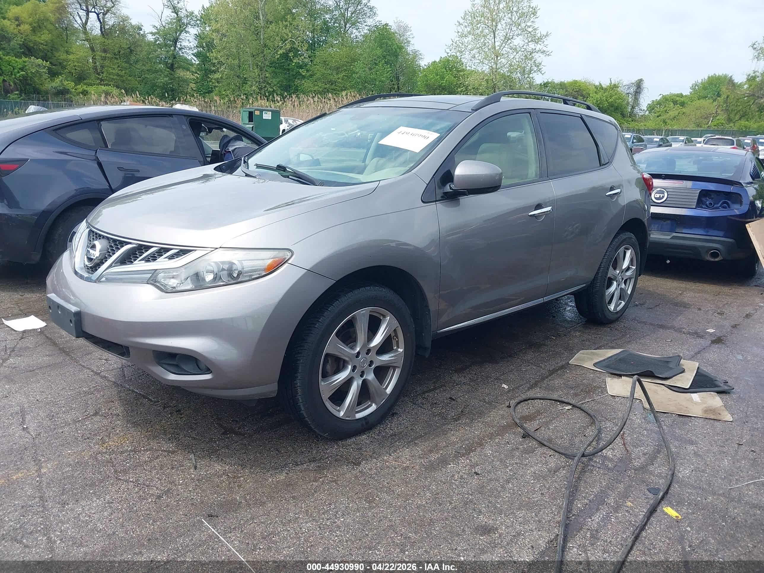NISSAN MURANO image 2