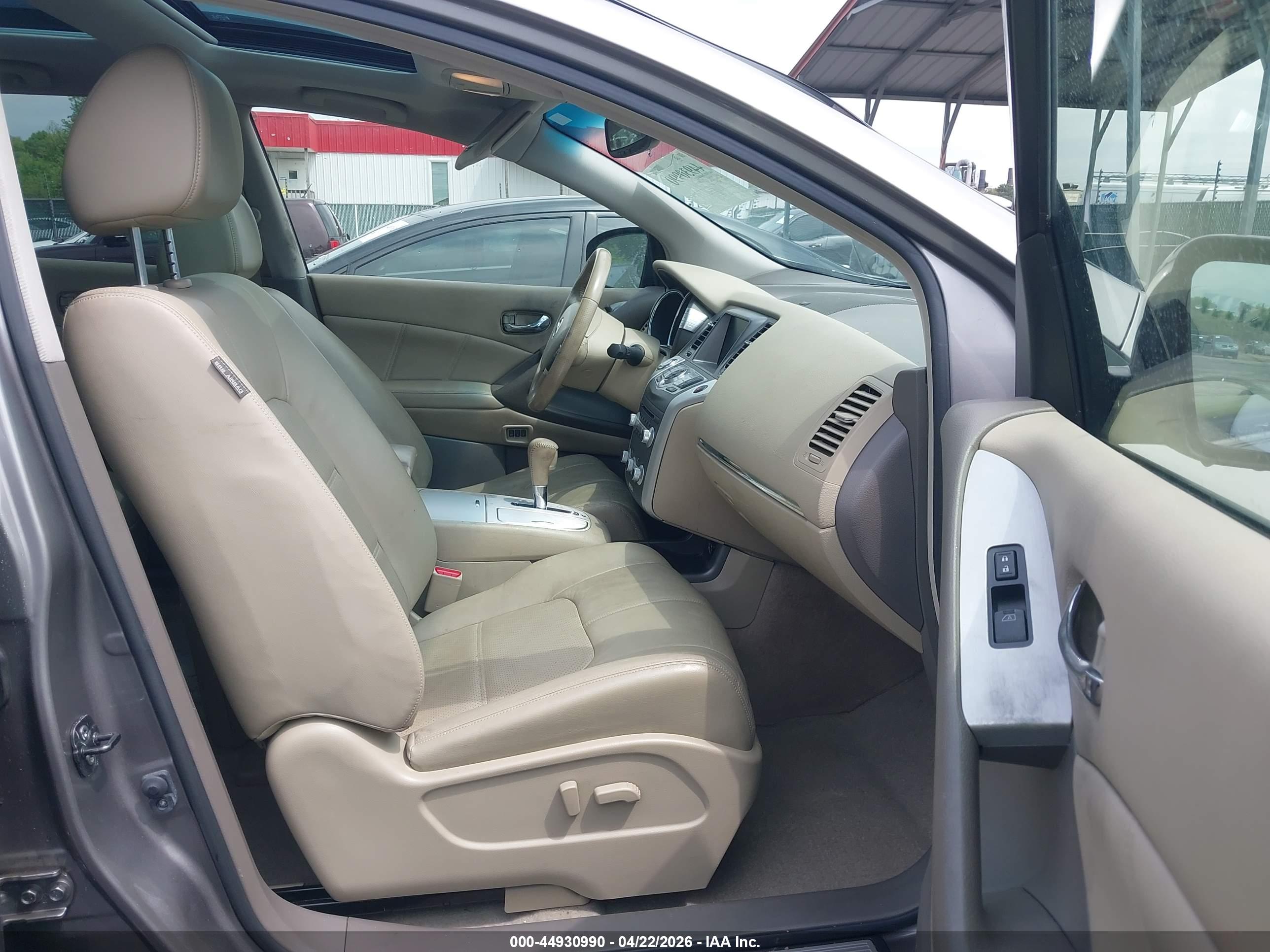 NISSAN MURANO image 5