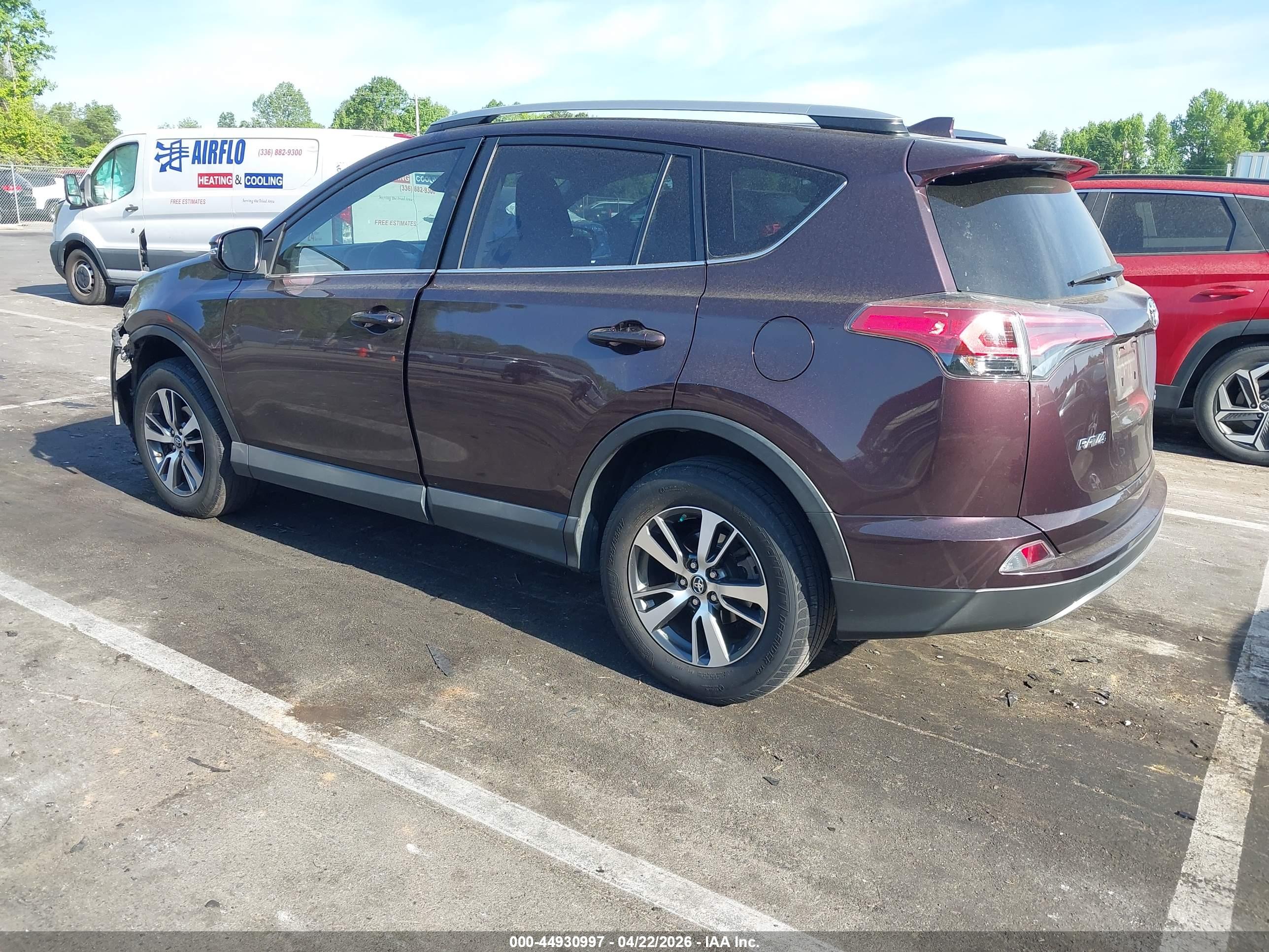 TOYOTA RAV4 image 3