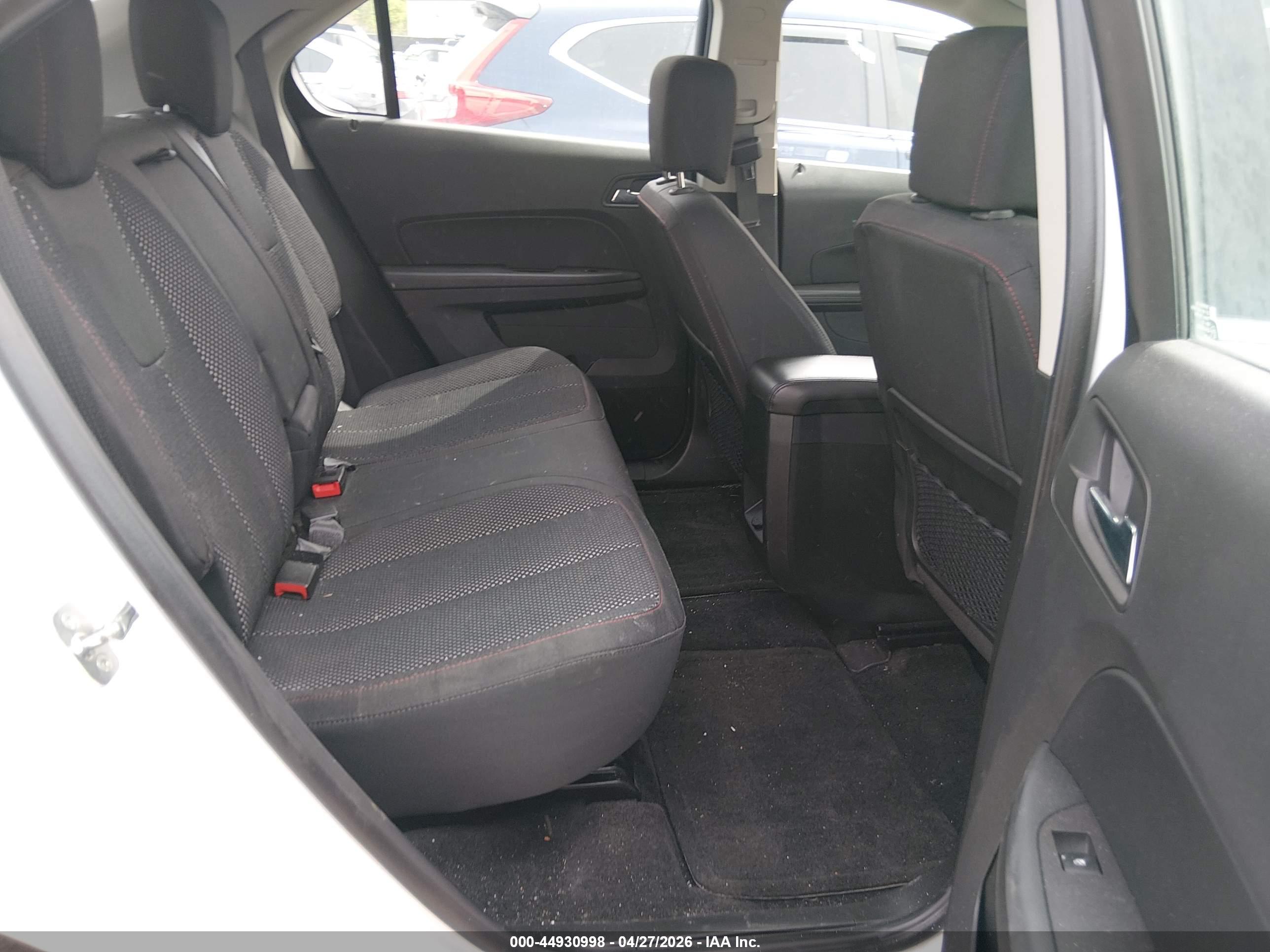 CHEVROLET EQUINOX image 8