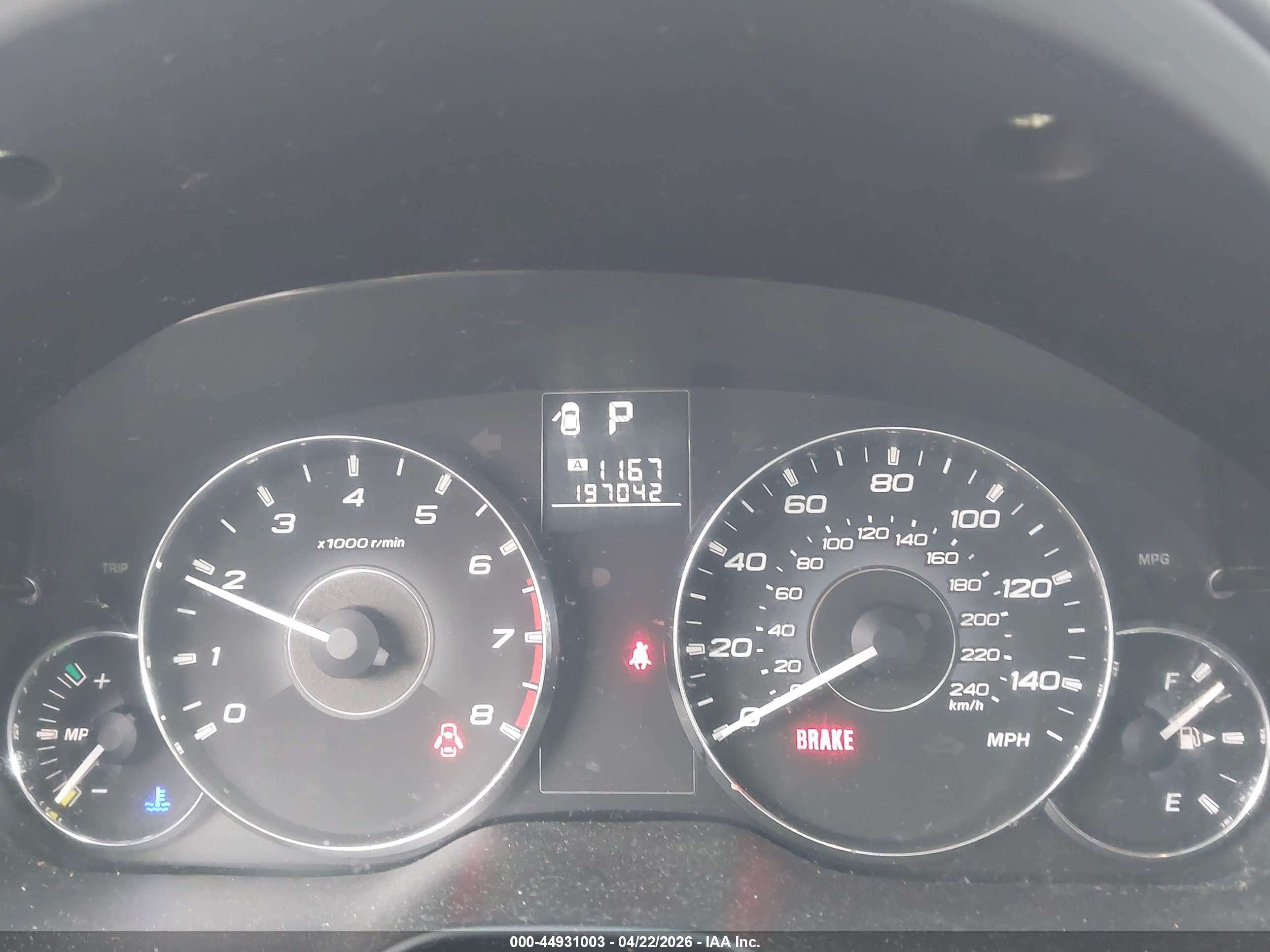 SUBARU OUTBACK image 7