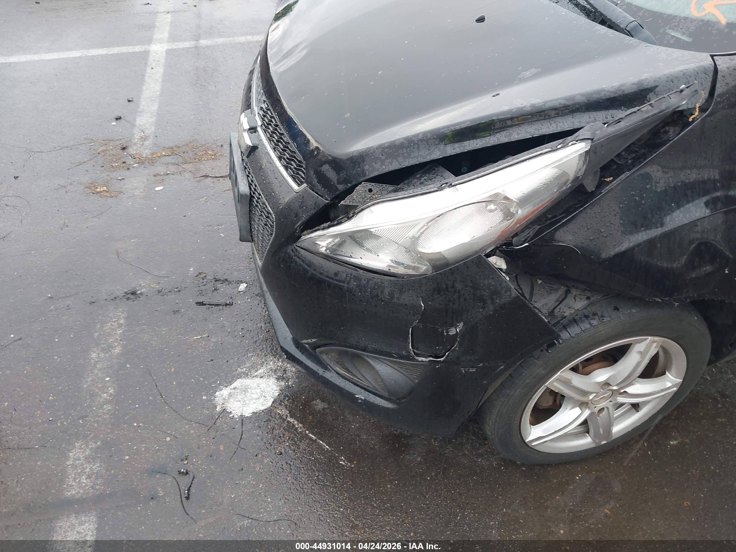 CHEVROLET SPARK image 6
