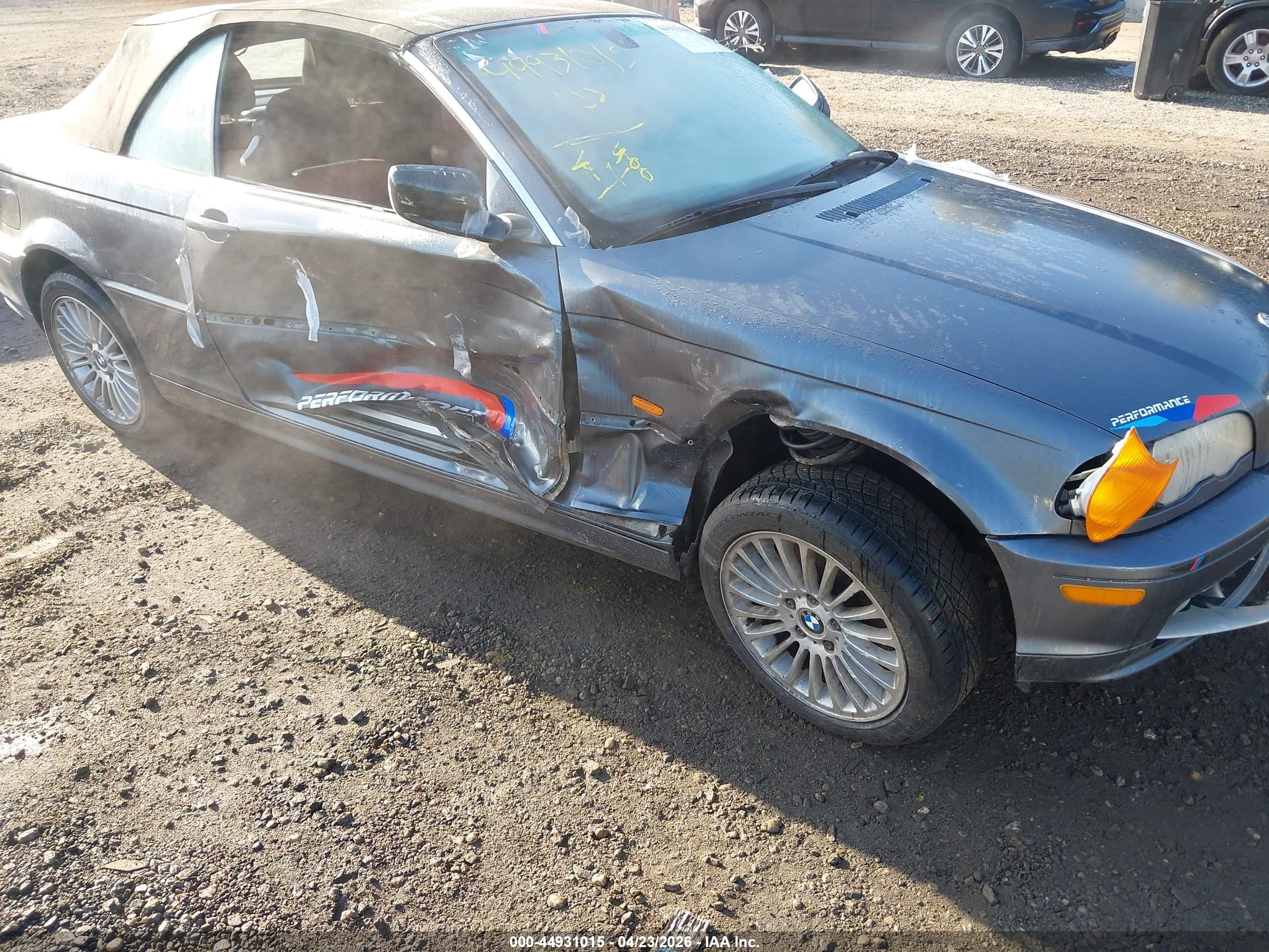 BMW 330CI image 6