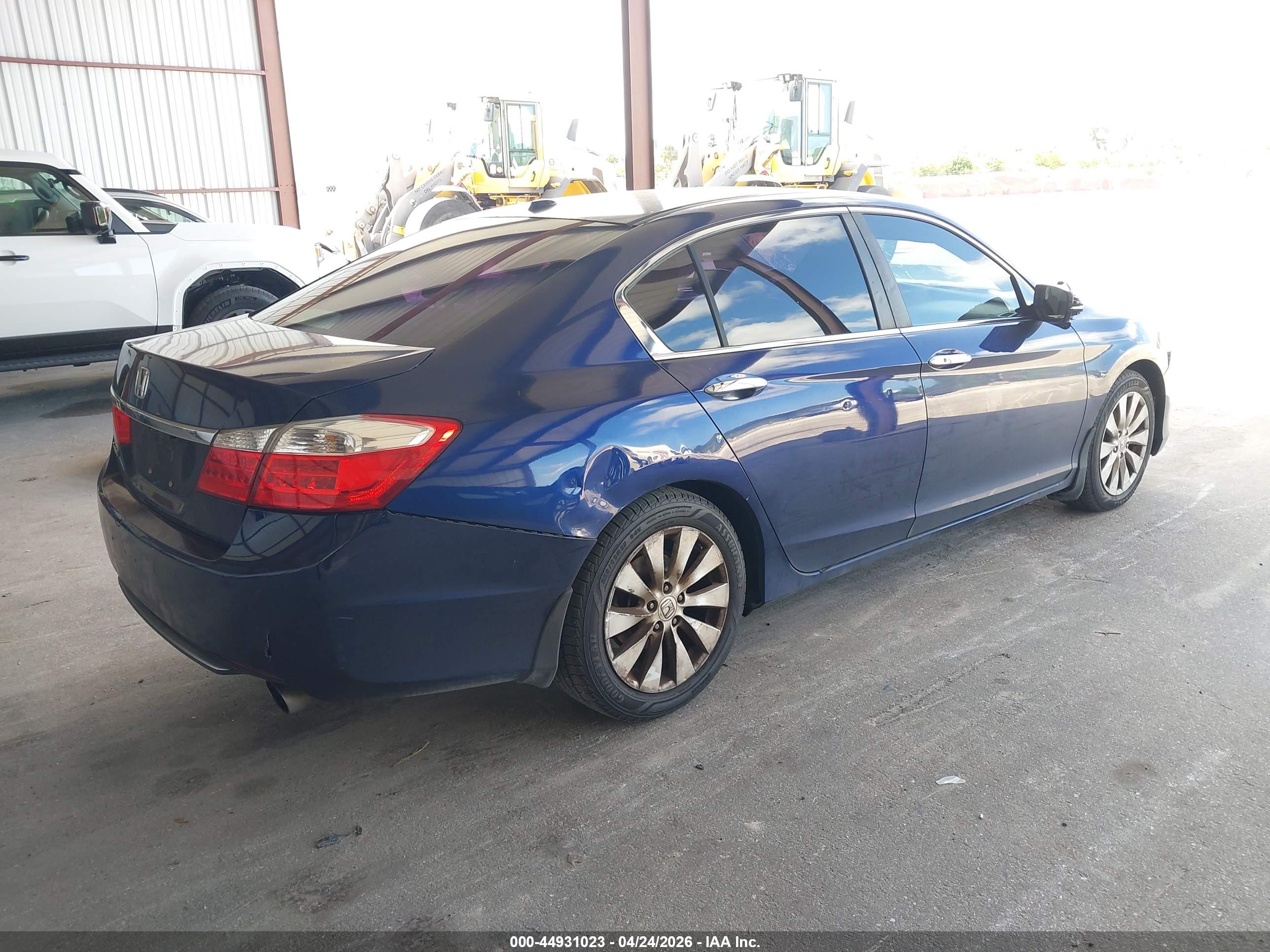 HONDA ACCORD image 4