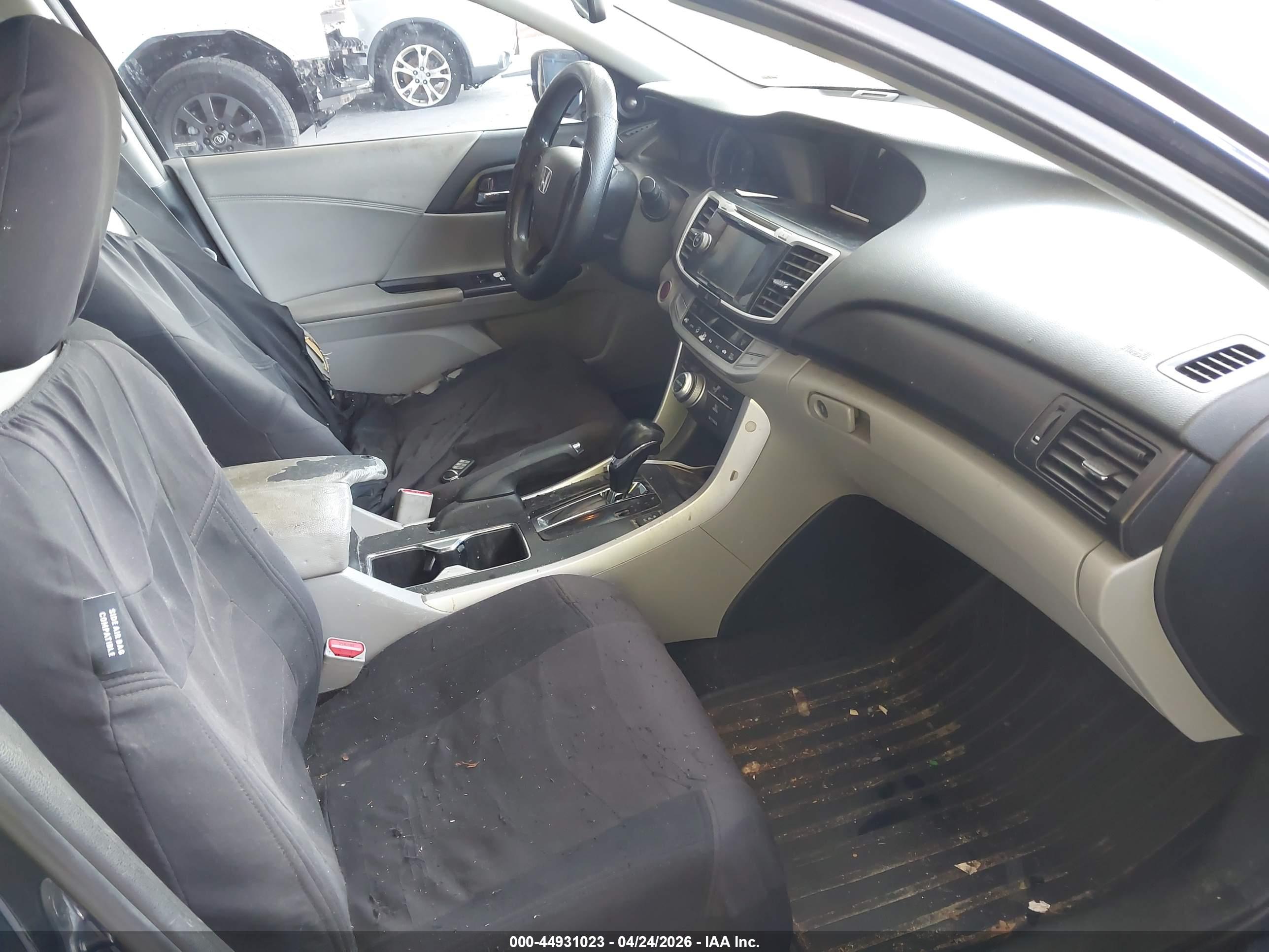 HONDA ACCORD image 5