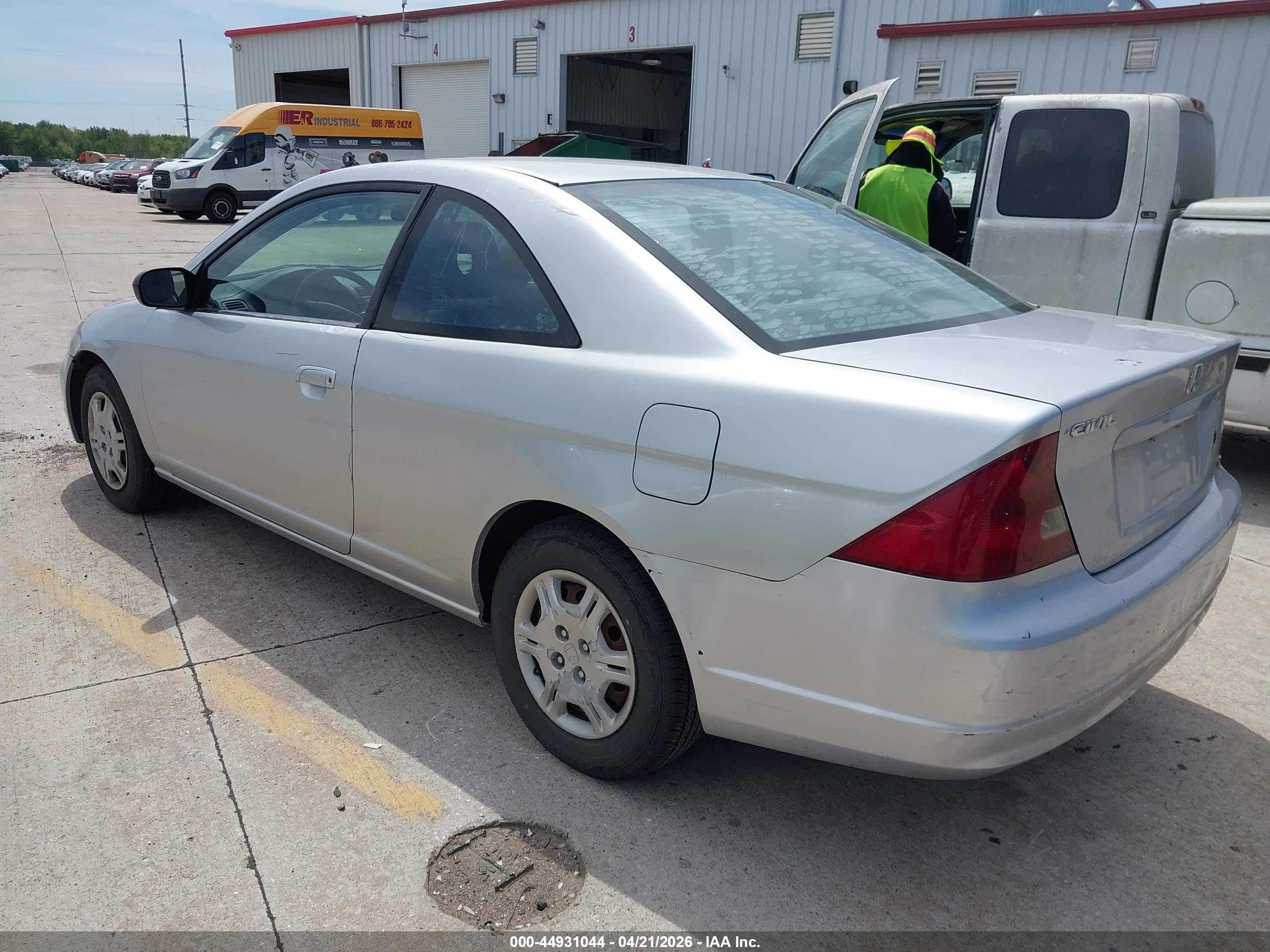 HONDA CIVIC image 3