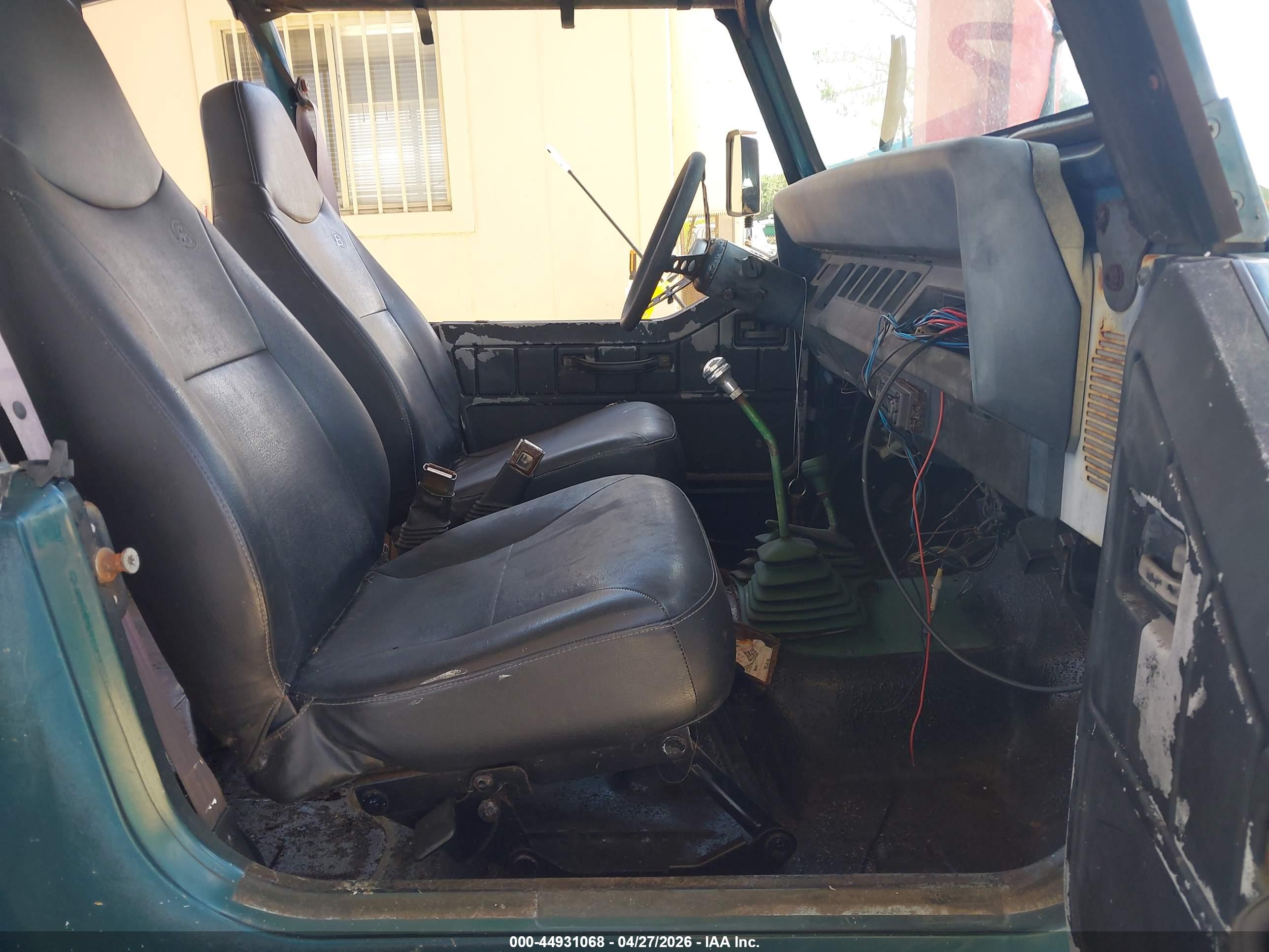JEEP WRANGLER image 5