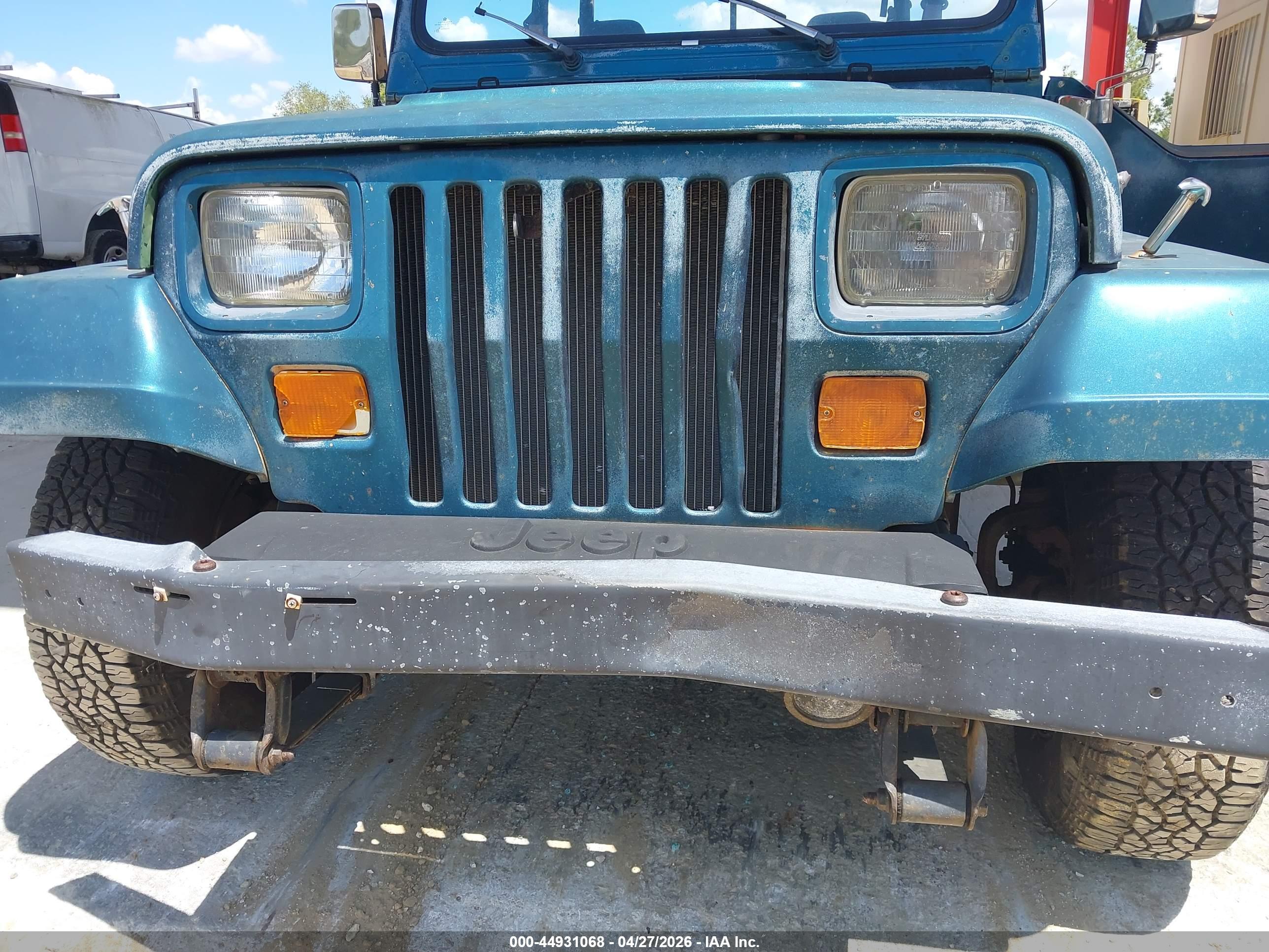 JEEP WRANGLER image 6