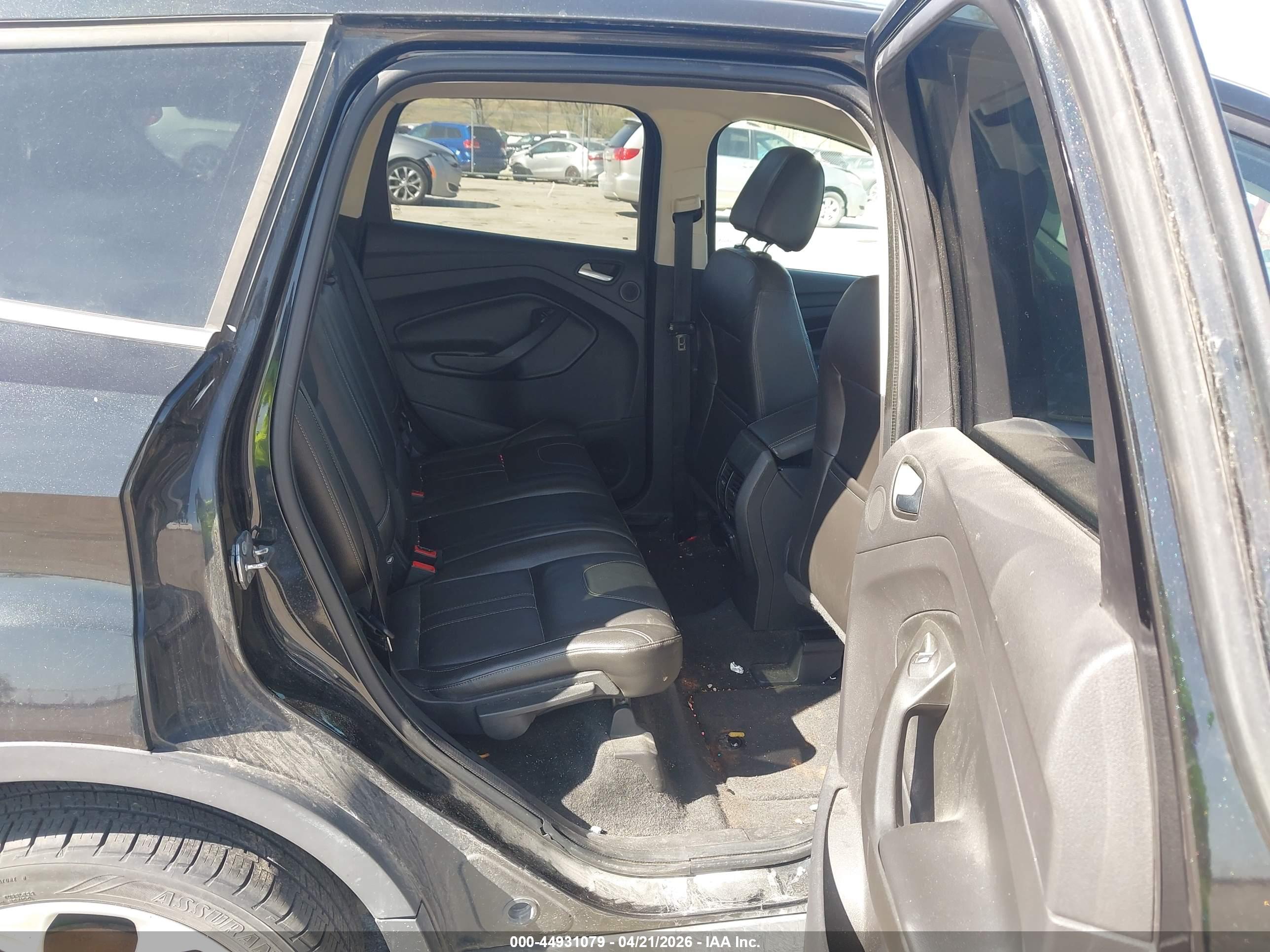 FORD ESCAPE image 8
