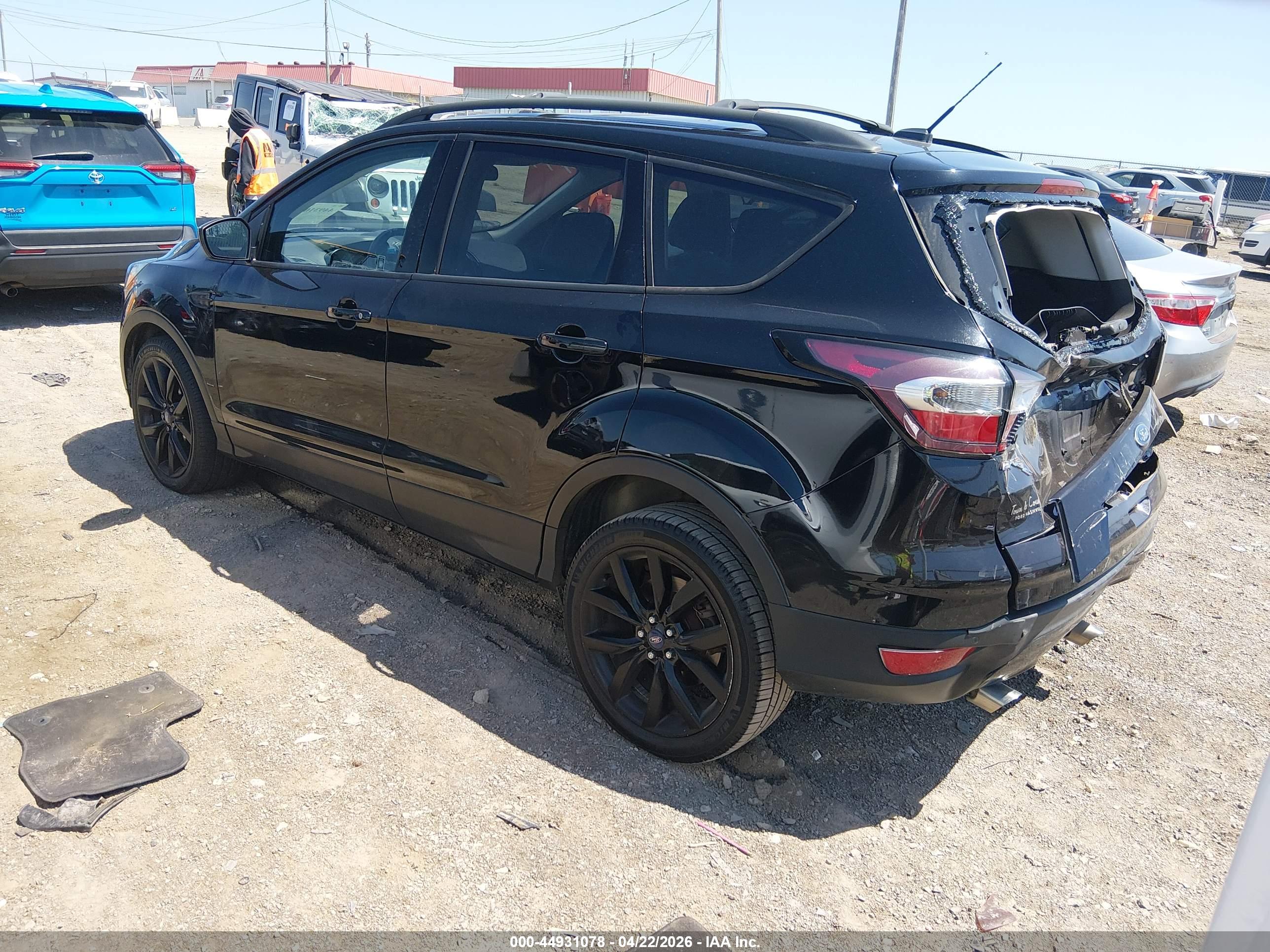 FORD ESCAPE image 3