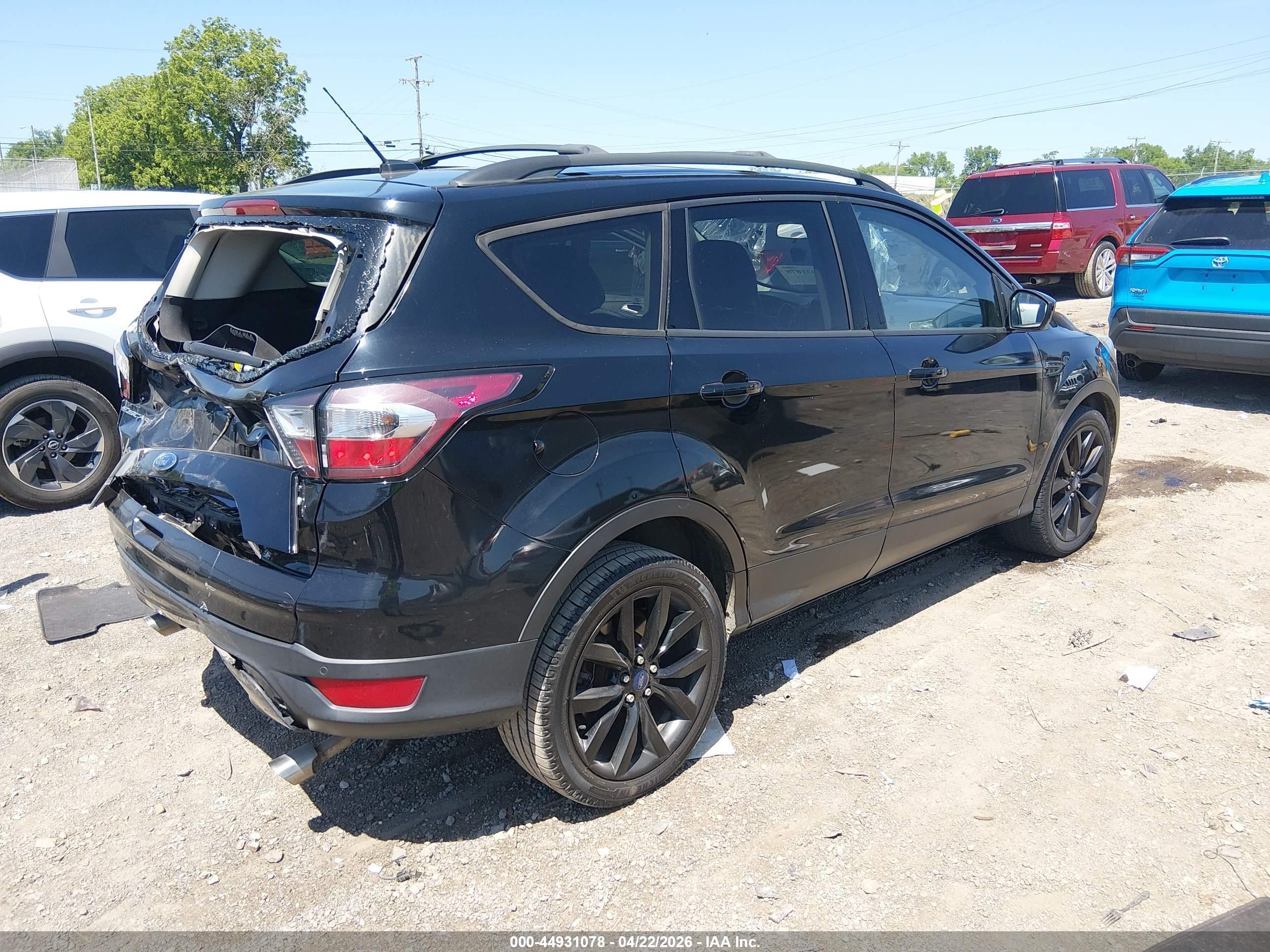 FORD ESCAPE image 4